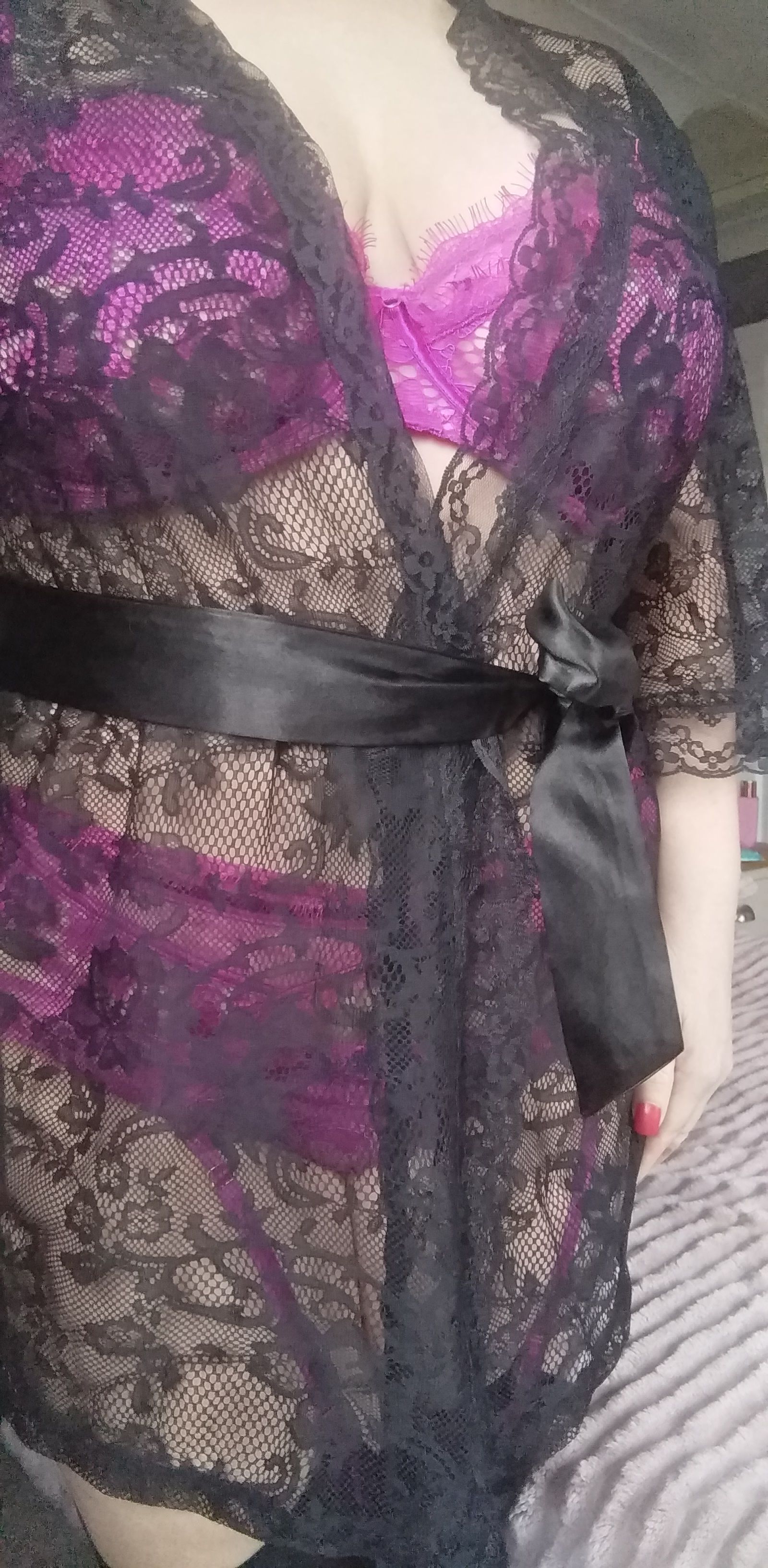 https://cdn.adultwork.com/gallery/G12/8340539.jpg