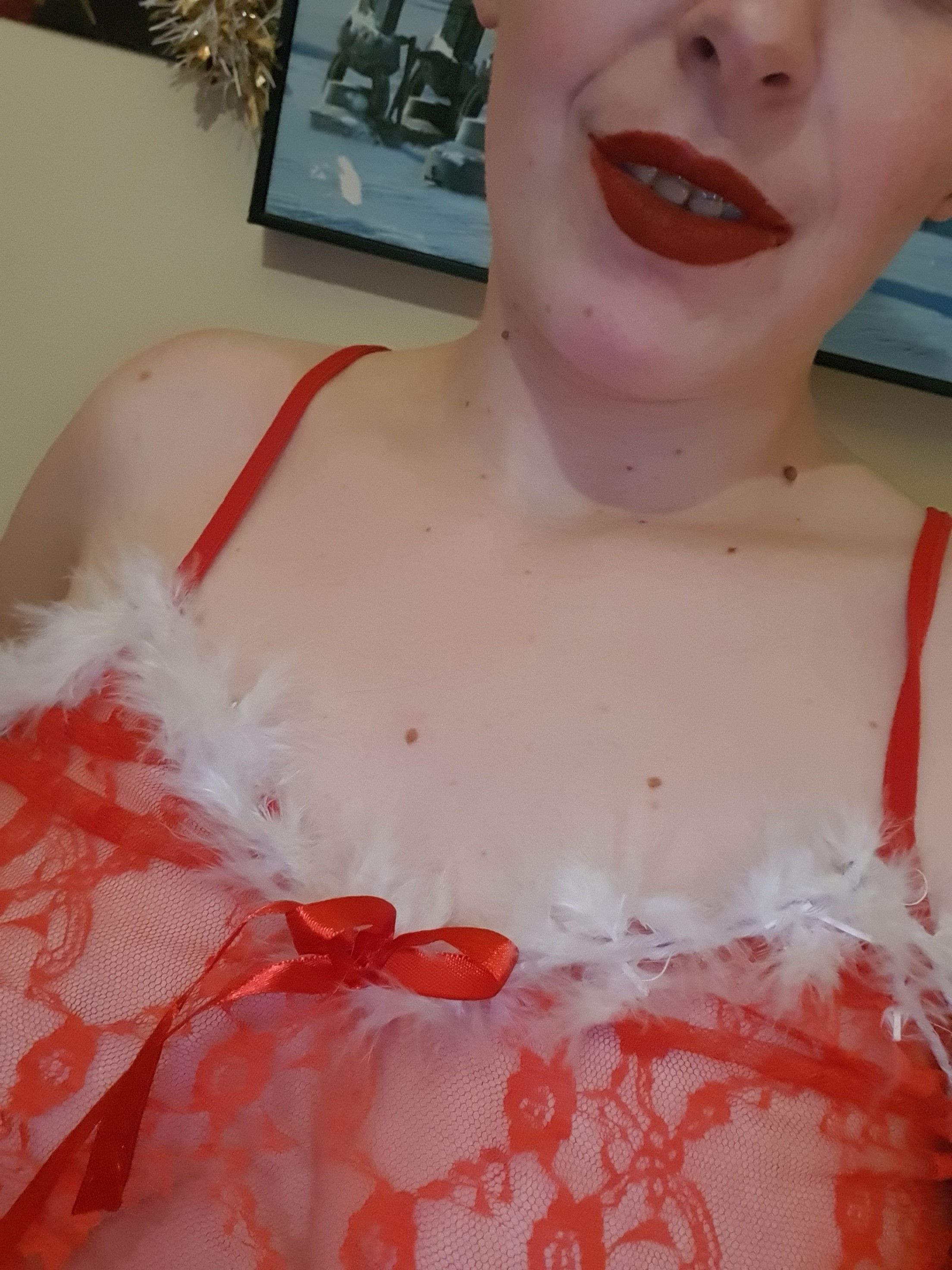 https://cdn.adultwork.com/gallery/G12/8343501.jpg