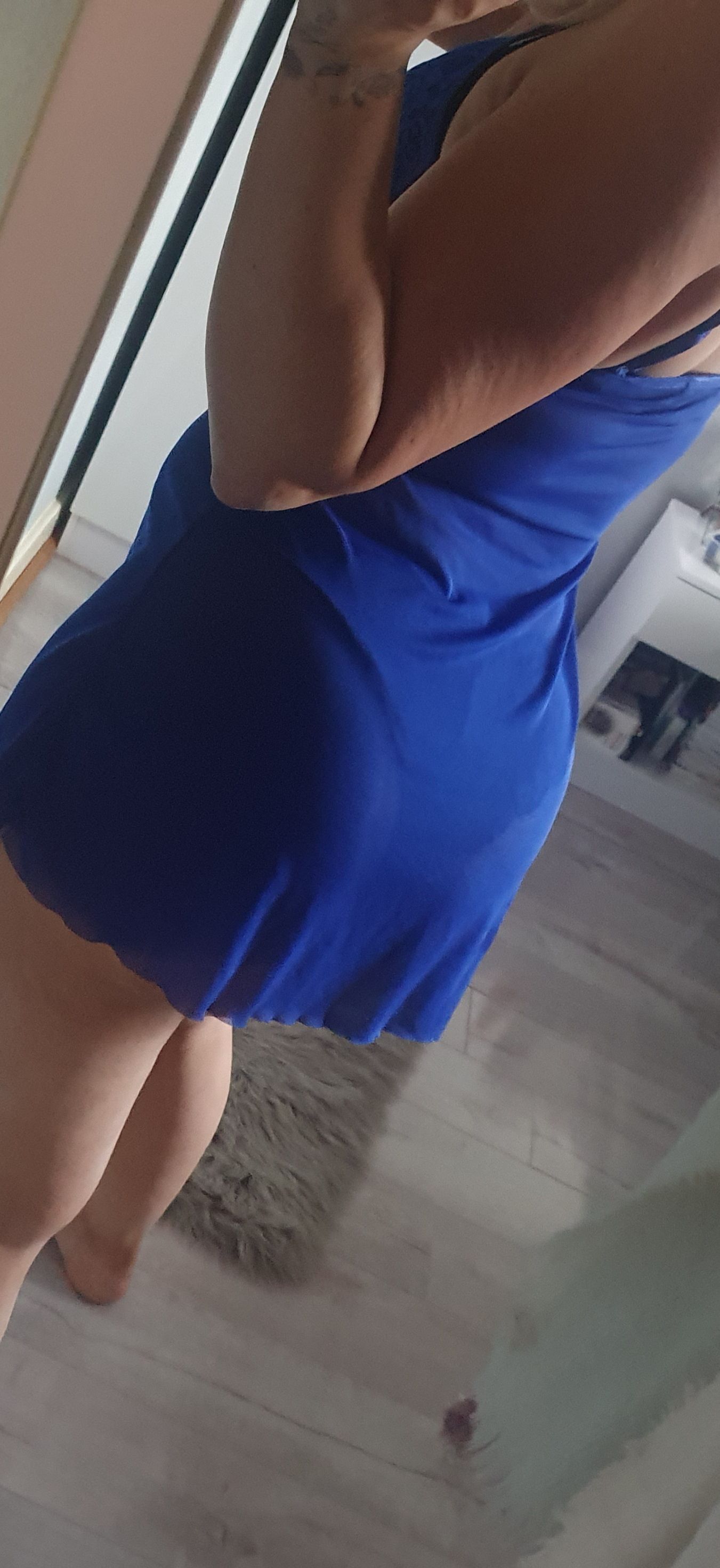 https://cdn.adultwork.com/gallery/G12/8346310.jpg