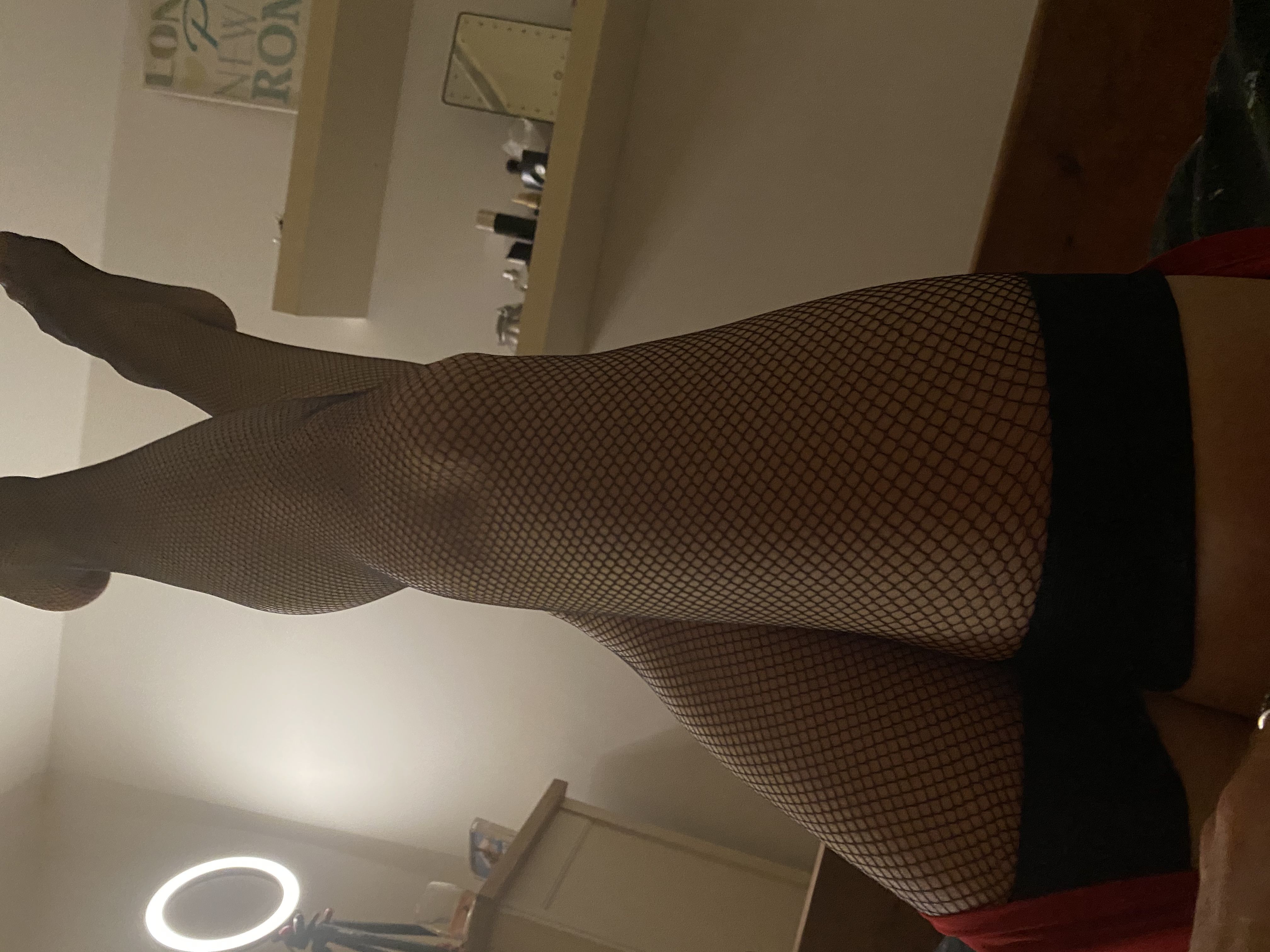 https://cdn.adultwork.com/gallery/G12/8347120.jpg