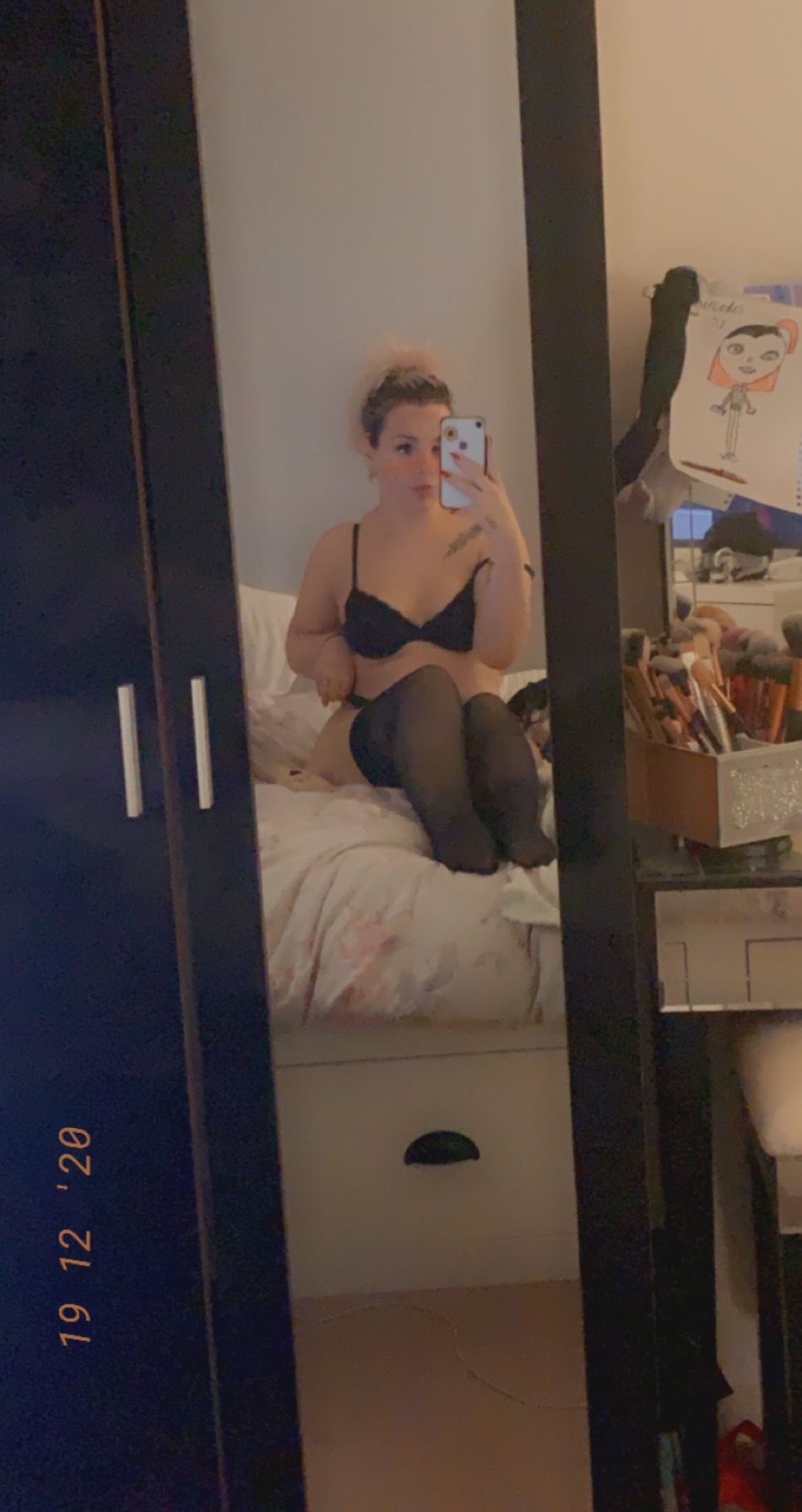 https://cdn.adultwork.com/gallery/G12/8347274.jpg