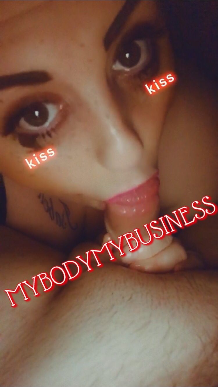 https://cdn.adultwork.com/gallery/G12/8352957.jpg