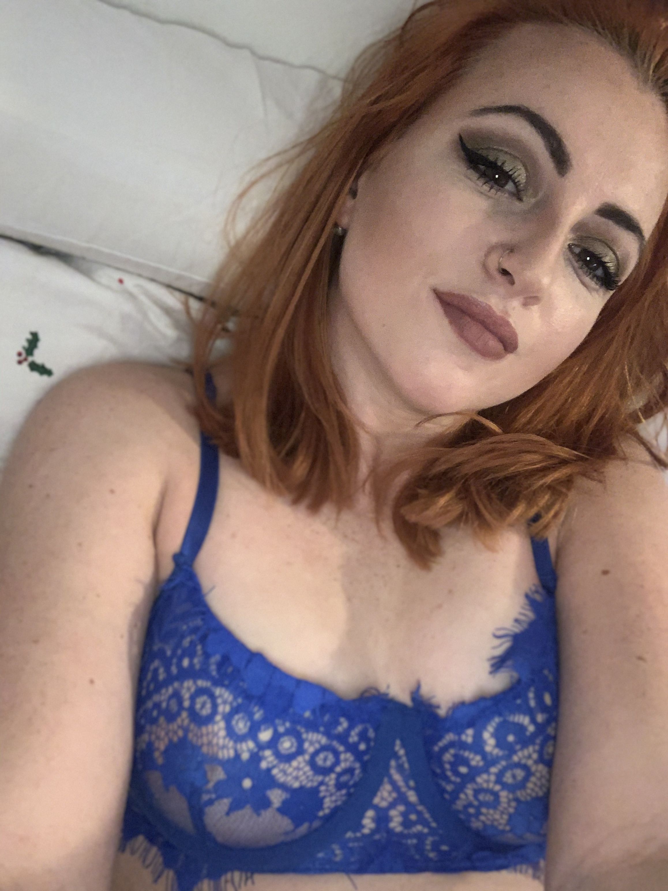 https://cdn.adultwork.com/gallery/G12/8358105.jpg