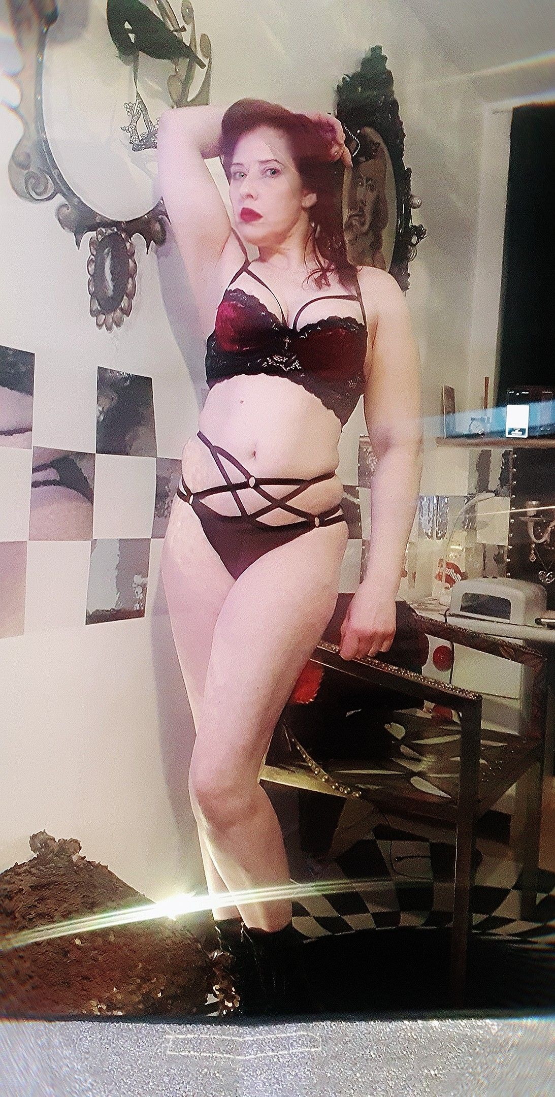 https://cdn.adultwork.com/gallery/G12/8360238.jpg