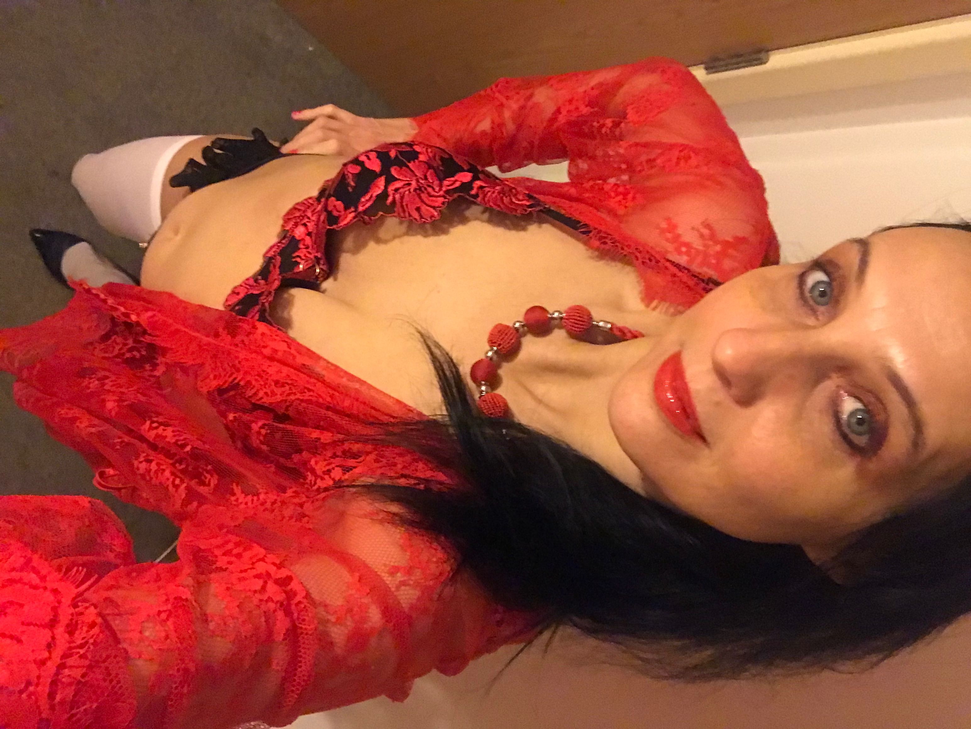 https://cdn.adultwork.com/gallery/G12/8361265.jpg