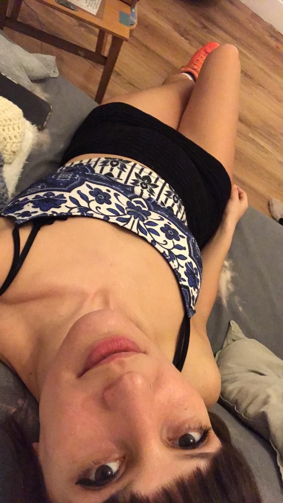 https://cdn.adultwork.com/gallery/G12/8363163.jpg