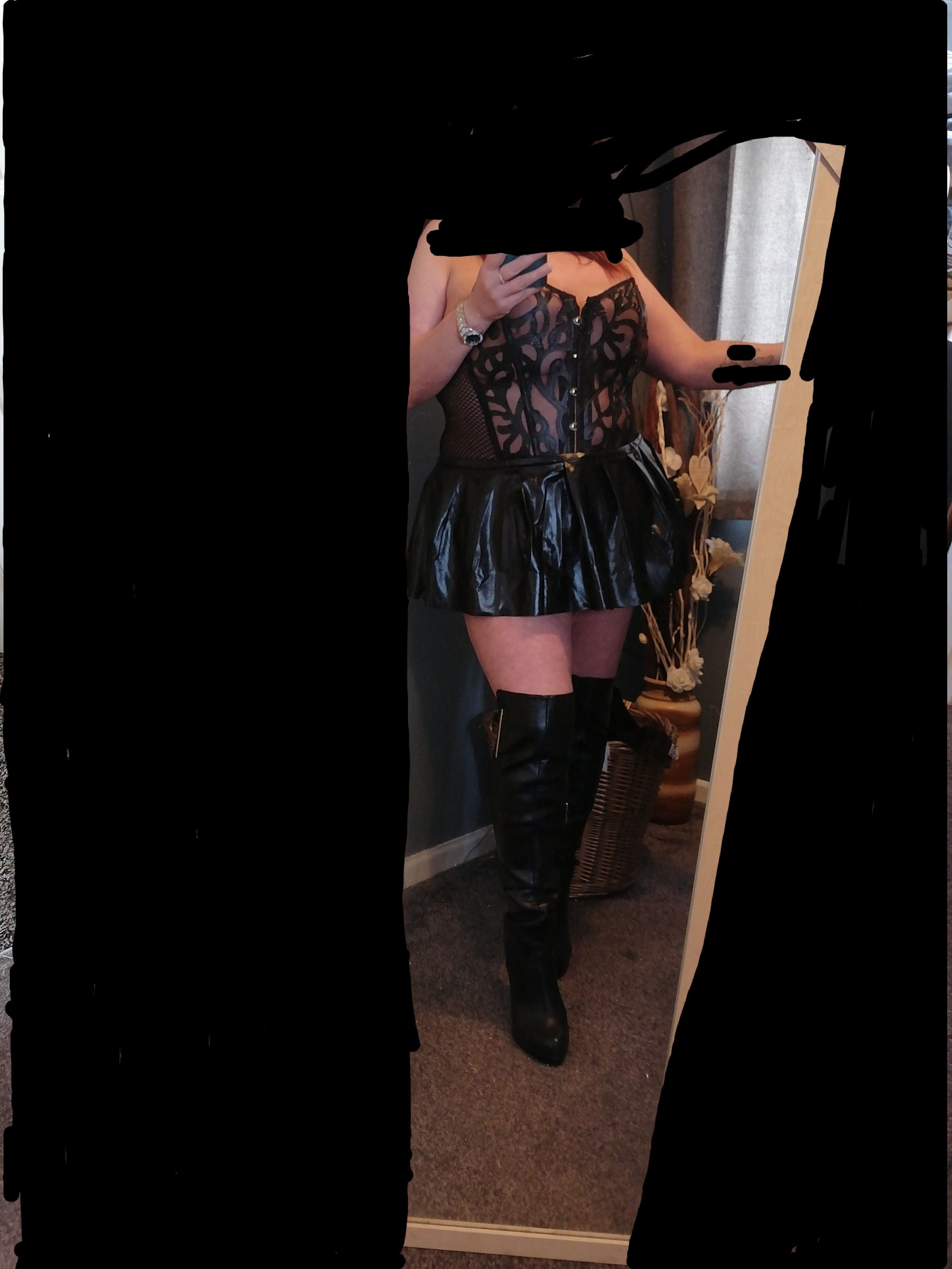 https://cdn.adultwork.com/gallery/G12/8363987.jpg