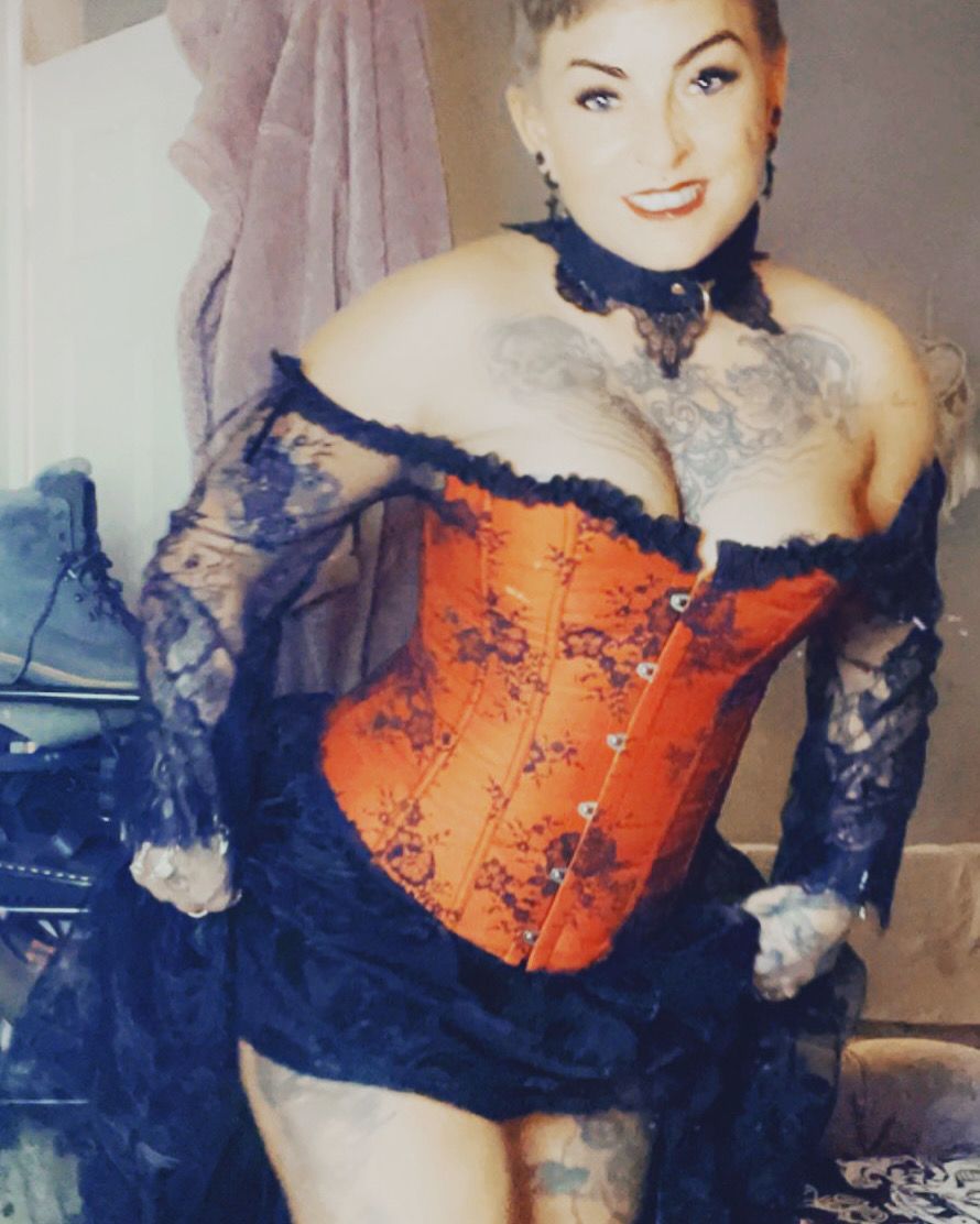 https://cdn.adultwork.com/gallery/G12/8365949.jpg