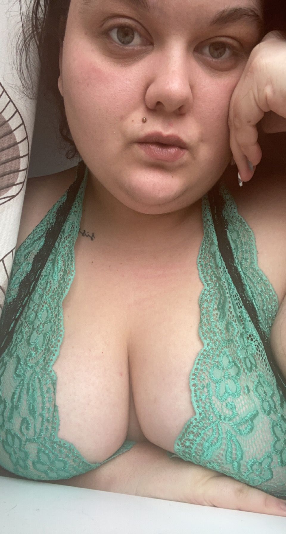 https://cdn.adultwork.com/gallery/G12/8367946.jpg