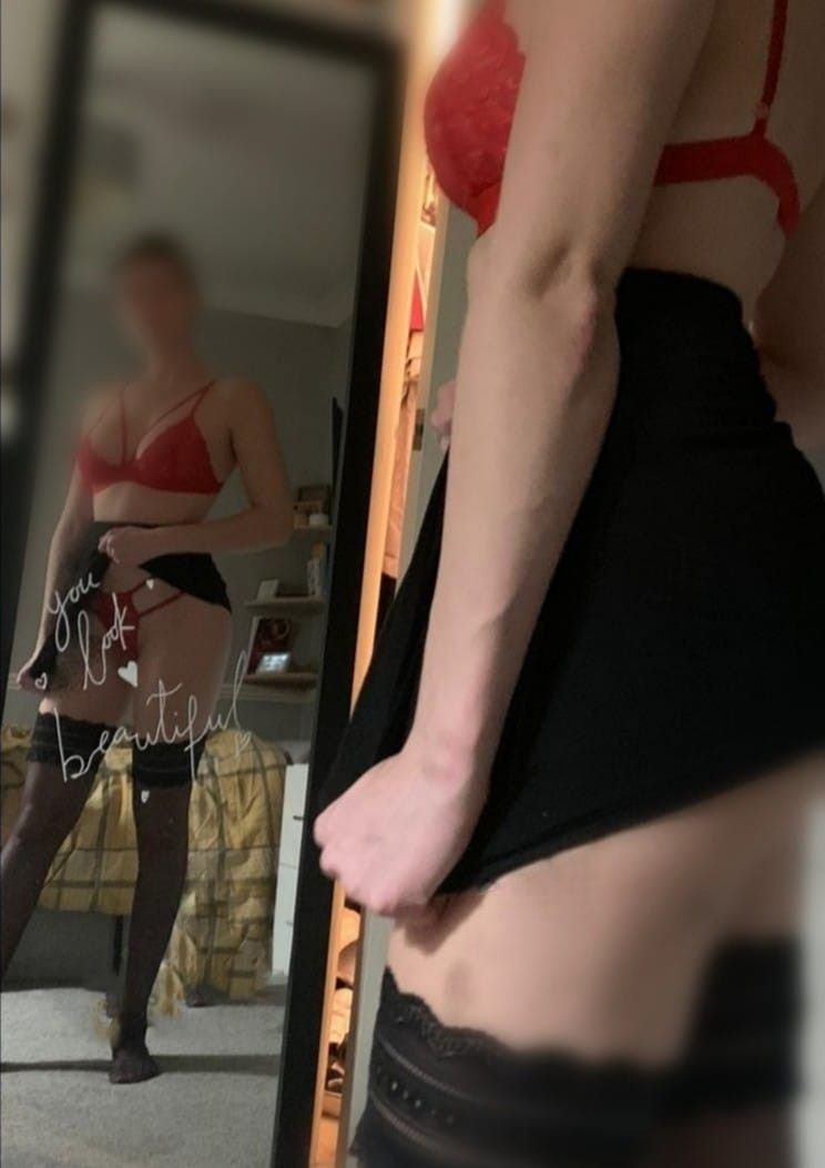 https://cdn.adultwork.com/gallery/G12/8368387.jpg