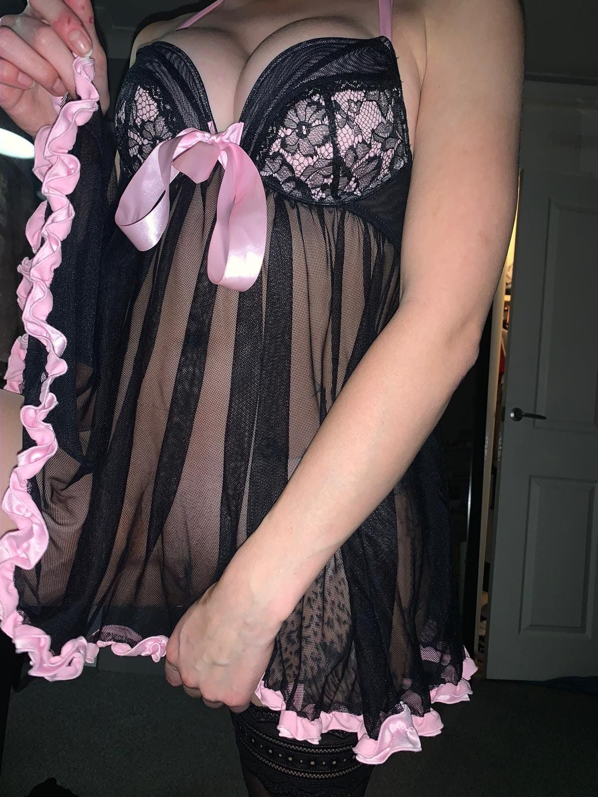 https://cdn.adultwork.com/gallery/G12/8368401.jpg