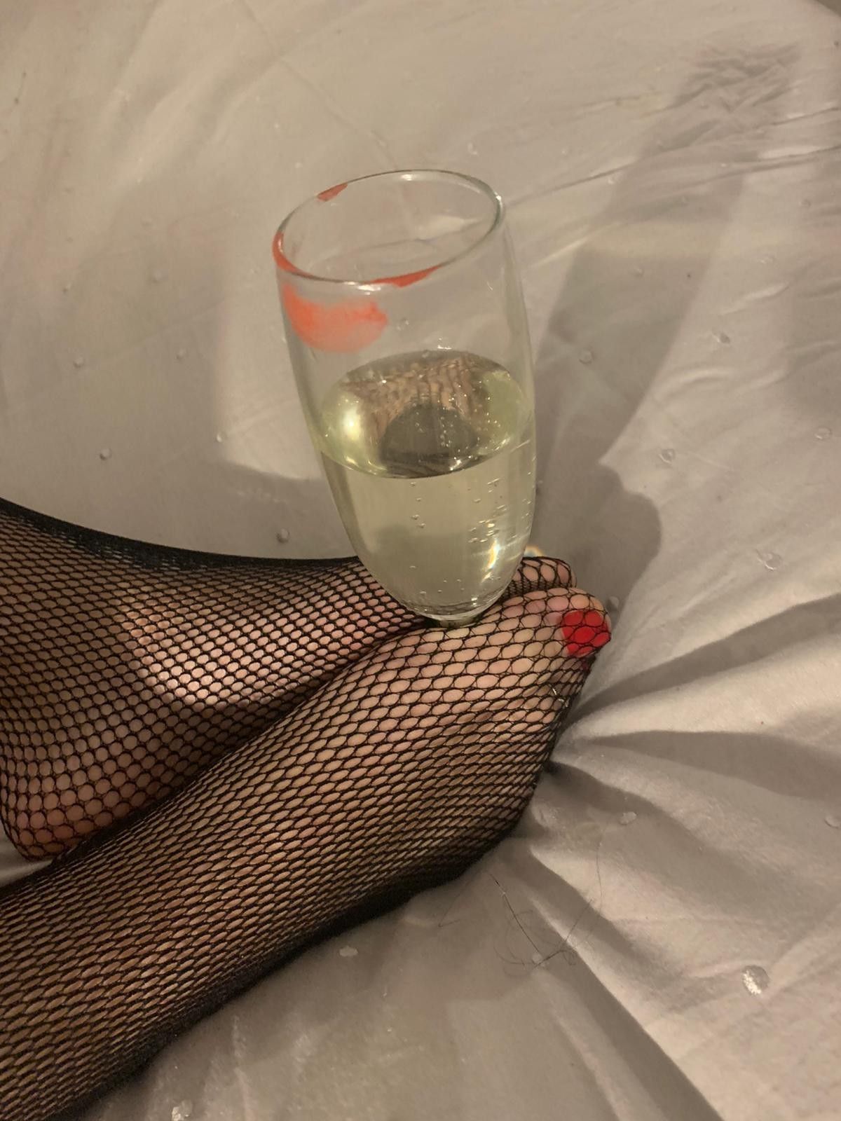 https://cdn.adultwork.com/gallery/G12/8369212.jpg