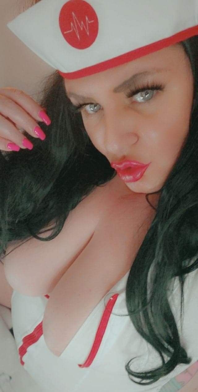 https://cdn.adultwork.com/gallery/G12/8371074.jpg