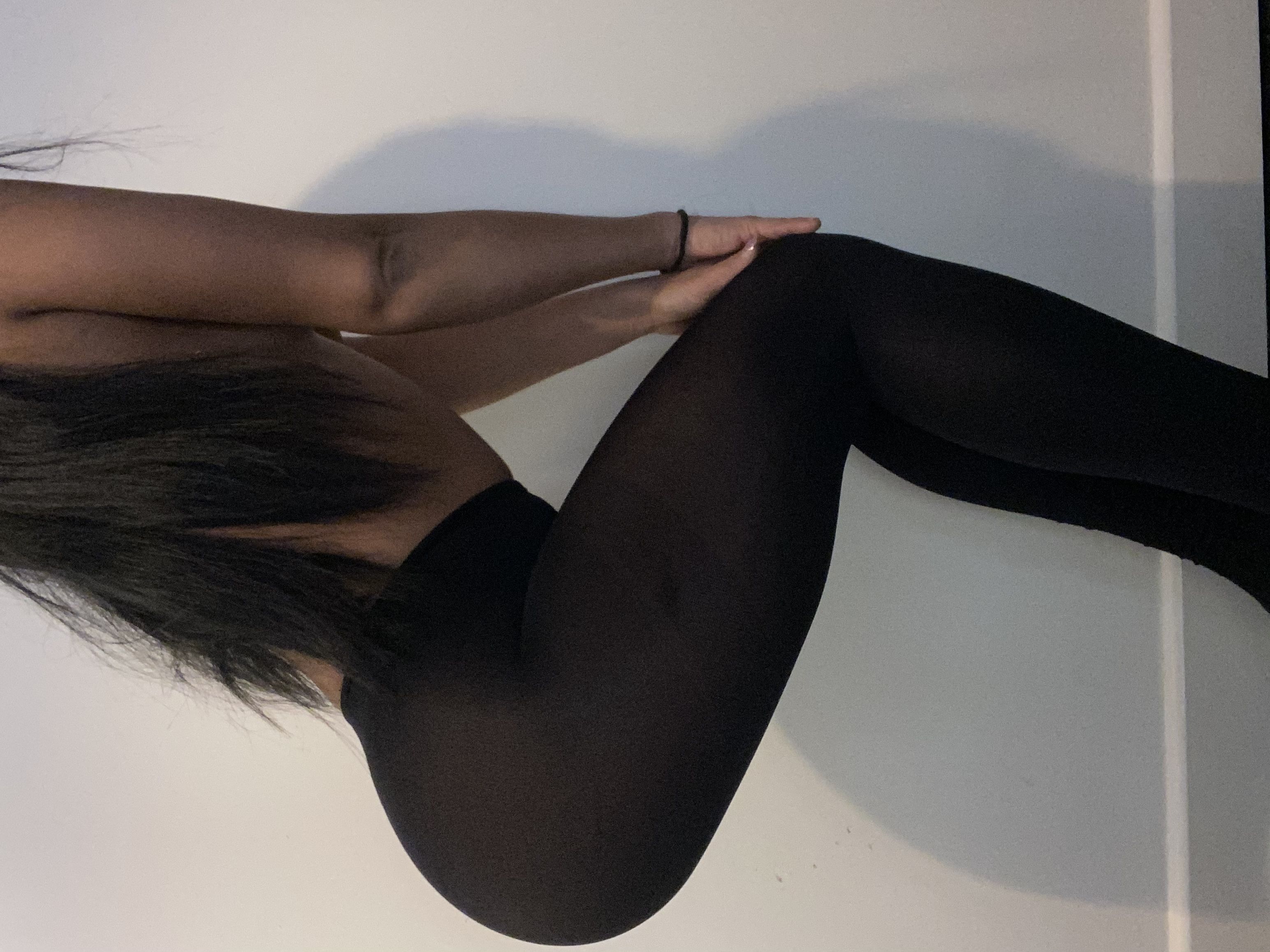 https://cdn.adultwork.com/gallery/G12/8371354.jpg