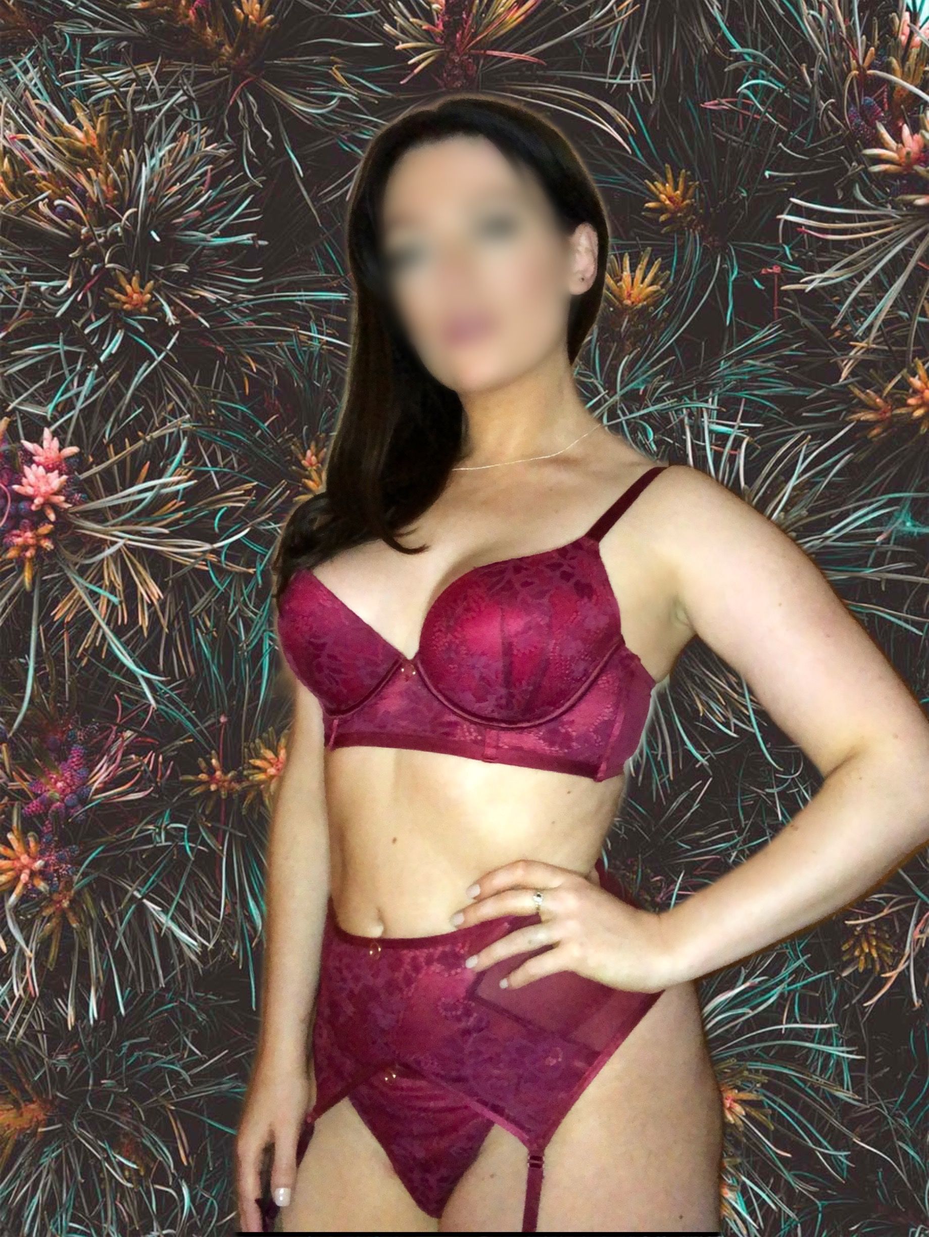 https://cdn.adultwork.com/gallery/G12/8375875.jpg