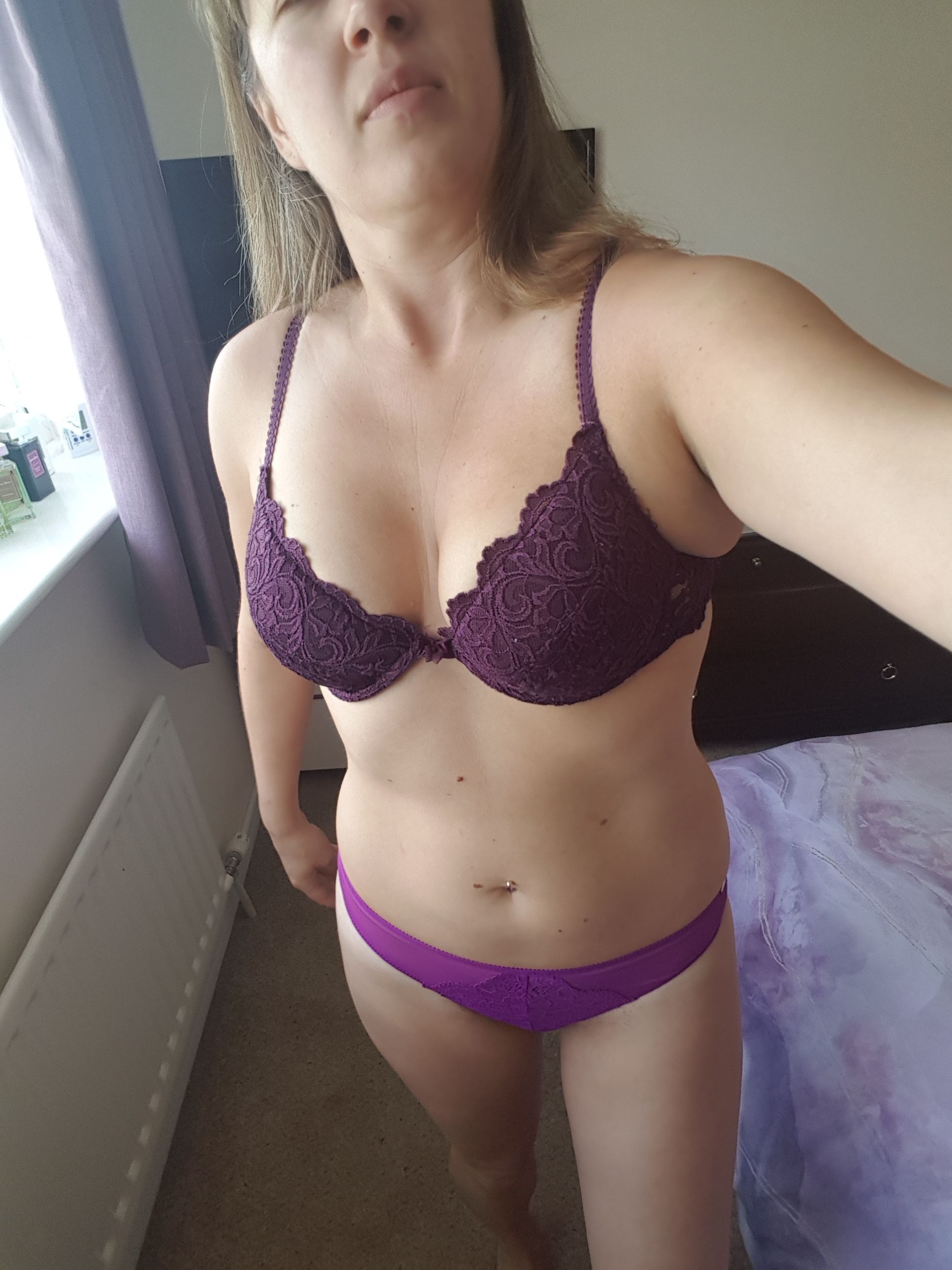 https://cdn.adultwork.com/gallery/G12/8378290.jpg