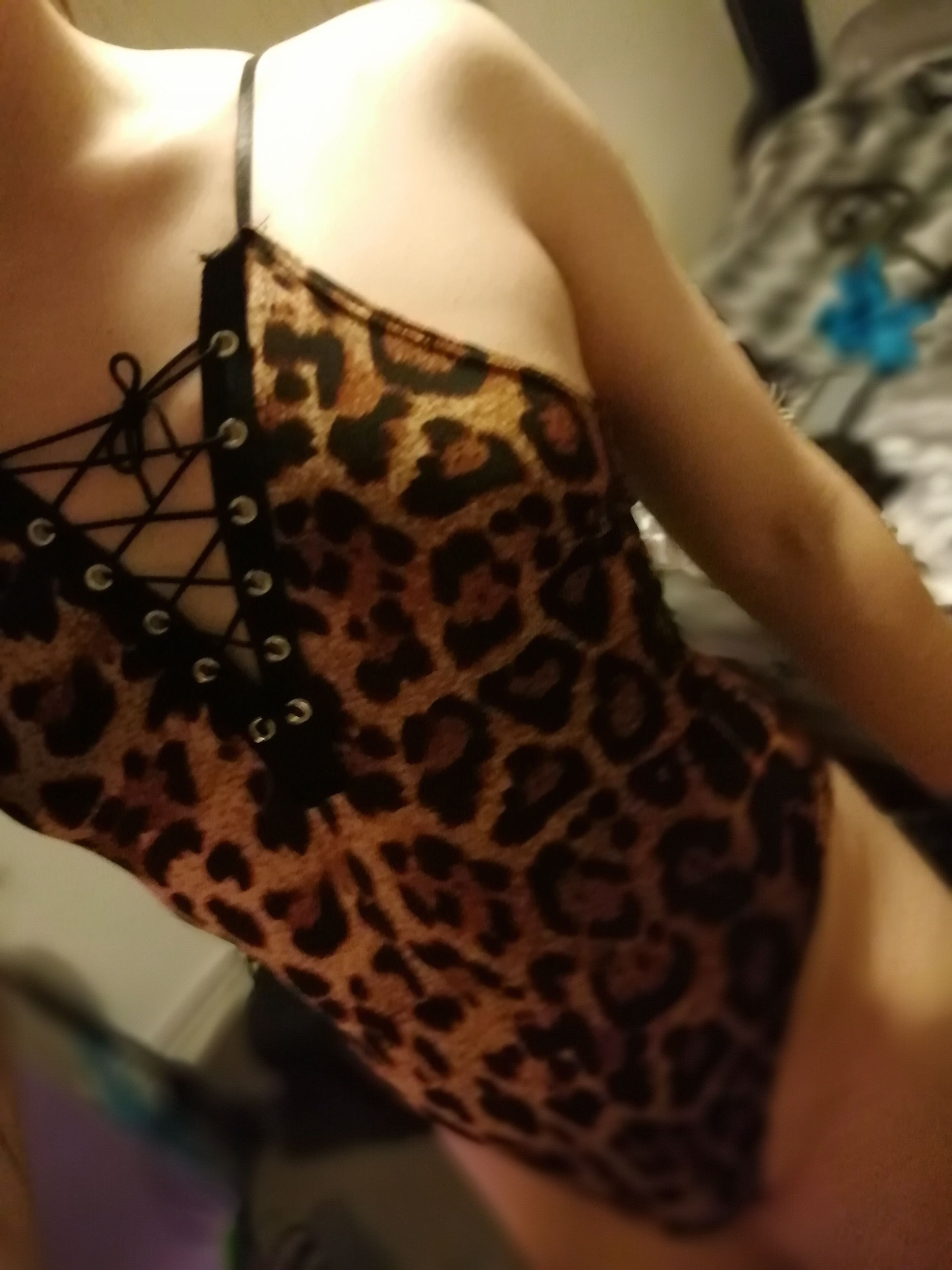 https://cdn.adultwork.com/gallery/G12/8379143.jpg