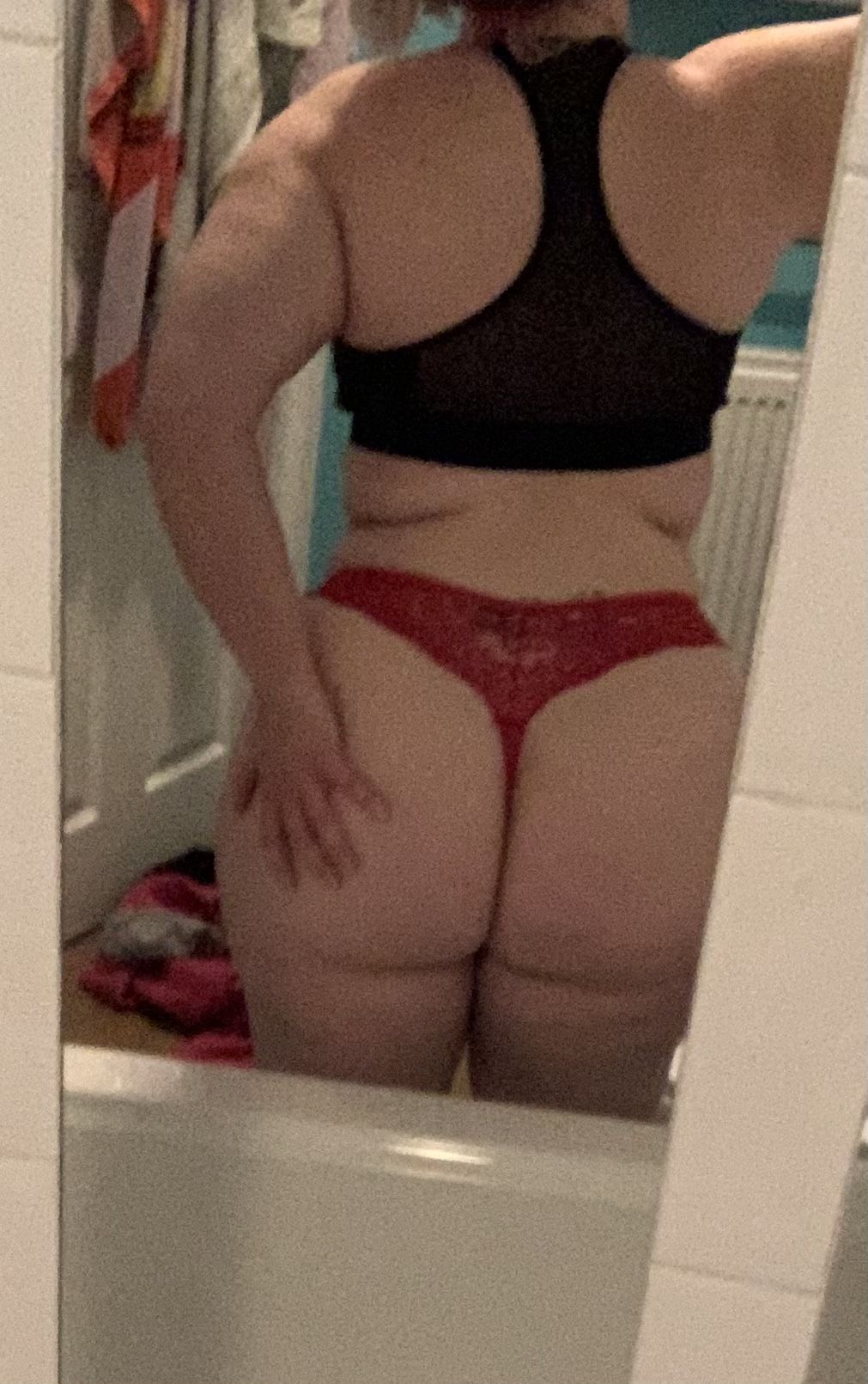 https://cdn.adultwork.com/gallery/G12/8381427.jpg