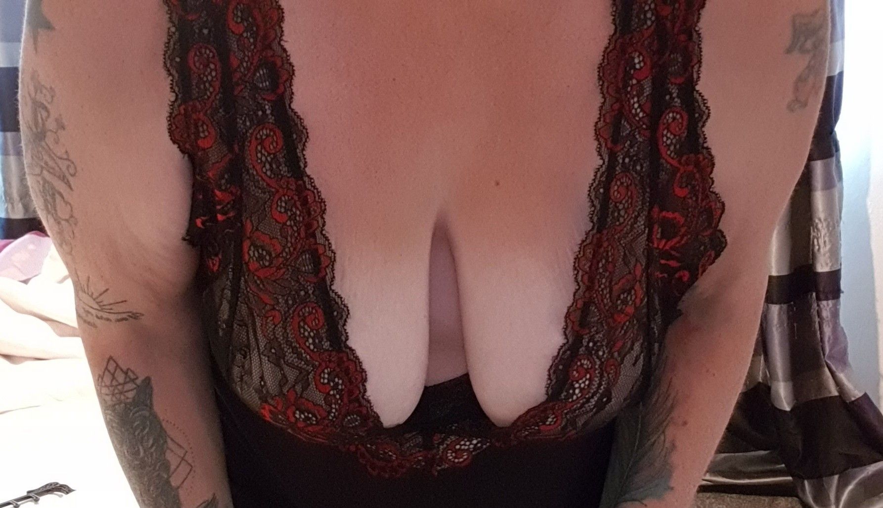 https://cdn.adultwork.com/gallery/G12/8382151.jpg