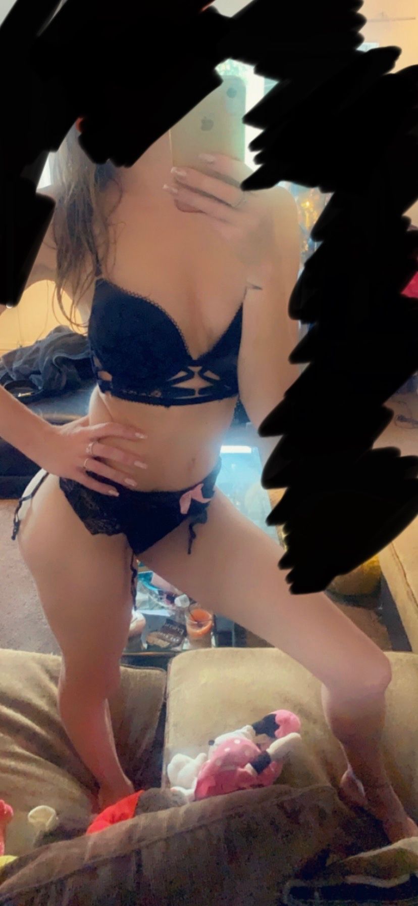 https://cdn.adultwork.com/gallery/G12/8382811.jpg