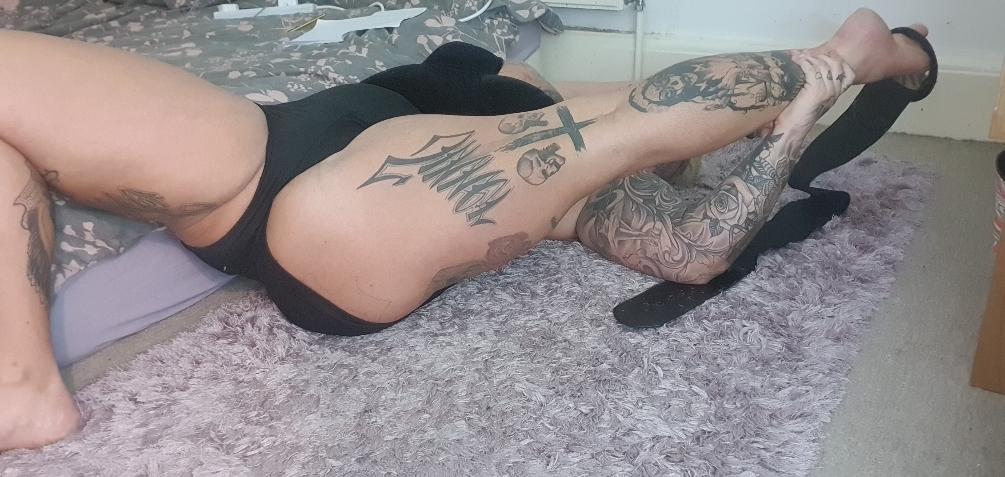 https://cdn.adultwork.com/gallery/G12/8384708.jpg