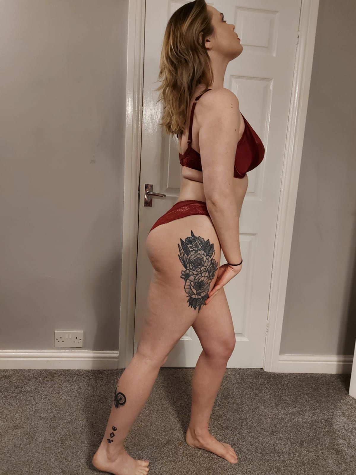 https://cdn.adultwork.com/gallery/G12/8384732.jpg