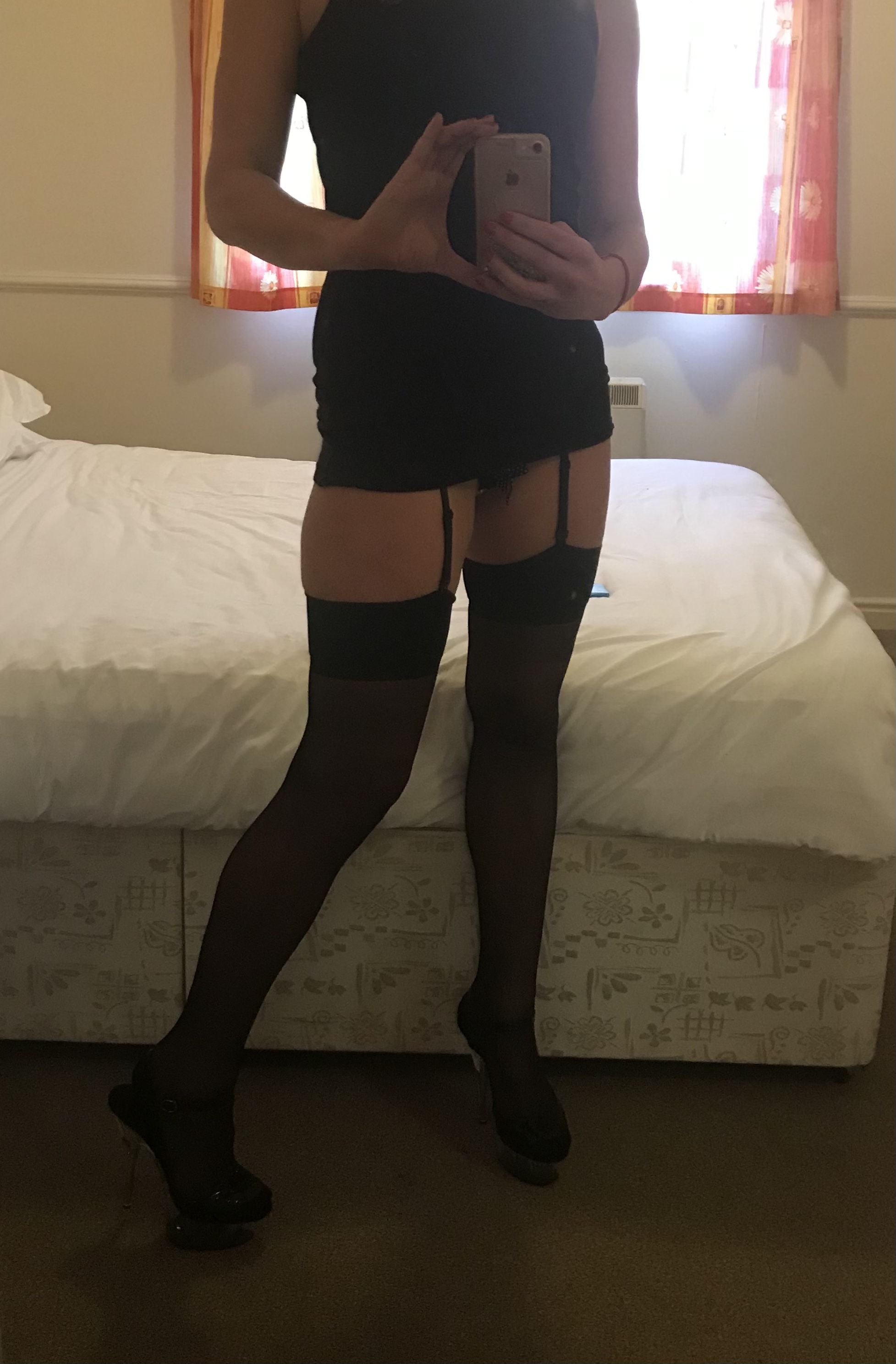 https://cdn.adultwork.com/gallery/G12/8388030.jpg