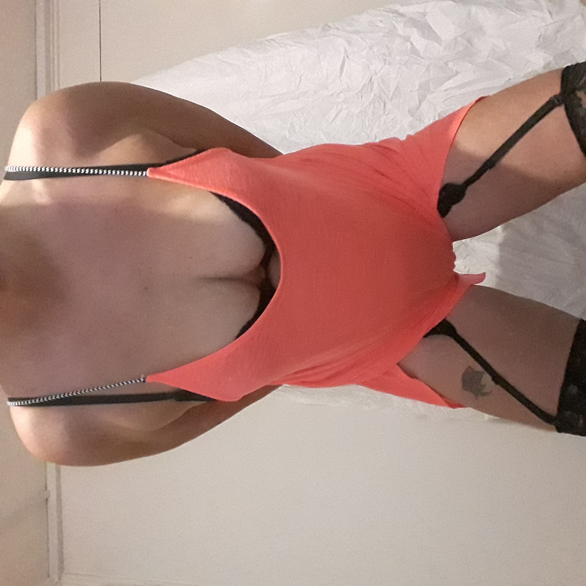 https://cdn.adultwork.com/gallery/G12/8388355.jpg