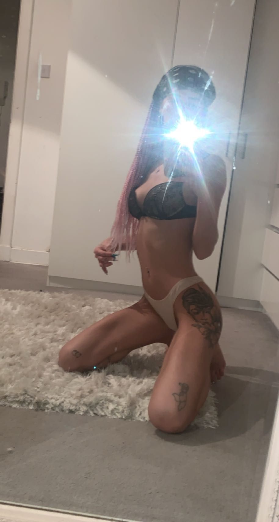 https://cdn.adultwork.com/gallery/G12/8388799.jpg