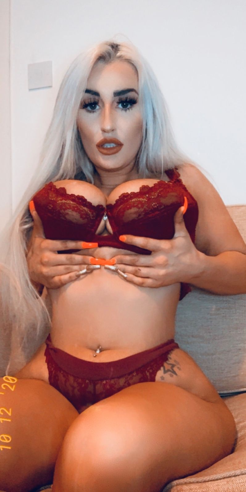 https://cdn.adultwork.com/gallery/G12/8388823.jpg