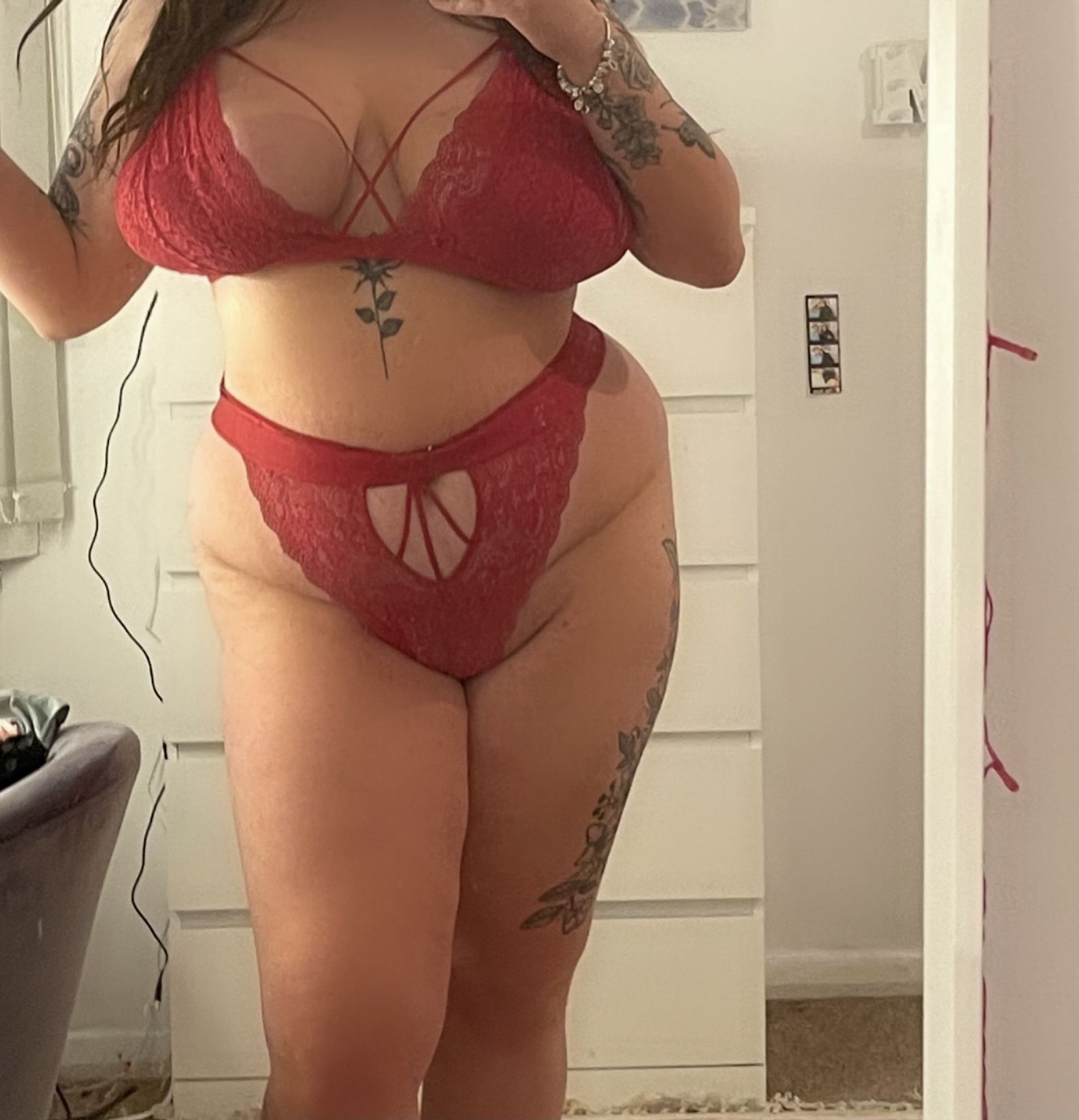 https://cdn.adultwork.com/gallery/G12/8388987.jpg