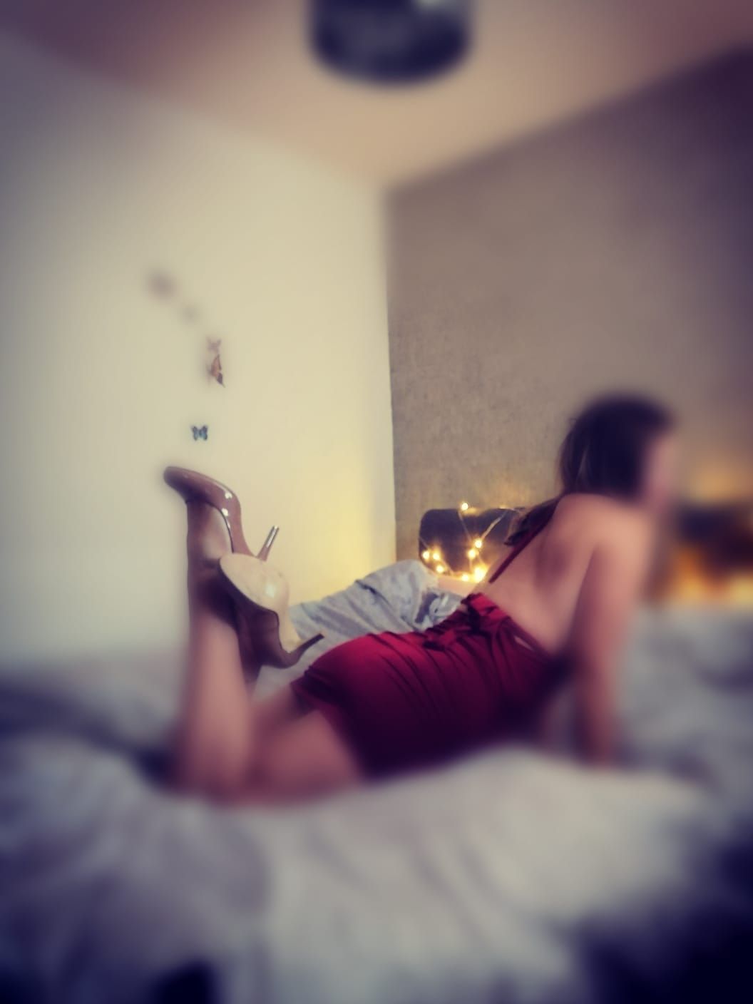 https://cdn.adultwork.com/gallery/G12/8390256.jpg