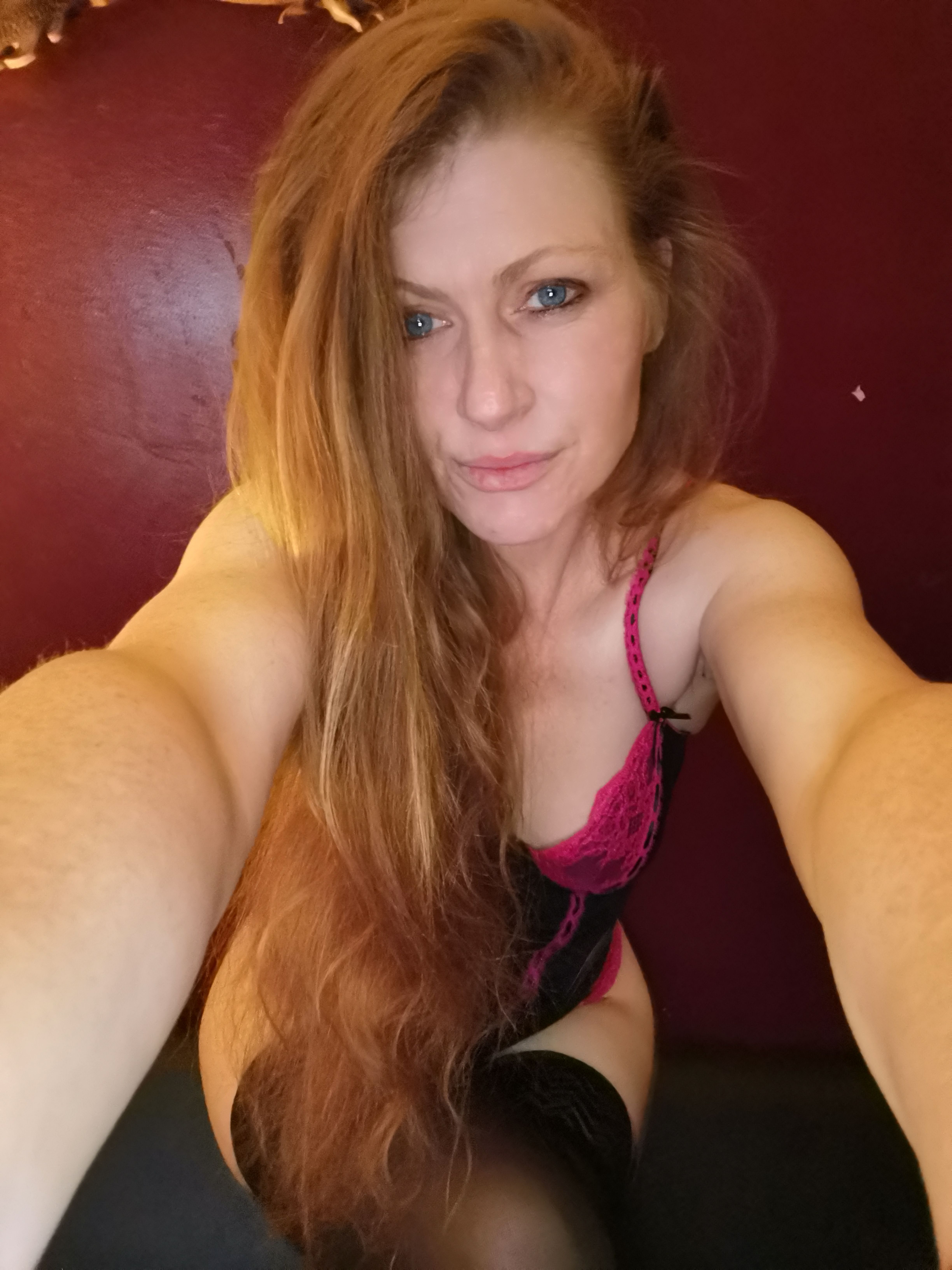 https://cdn.adultwork.com/gallery/G12/8390385.jpg