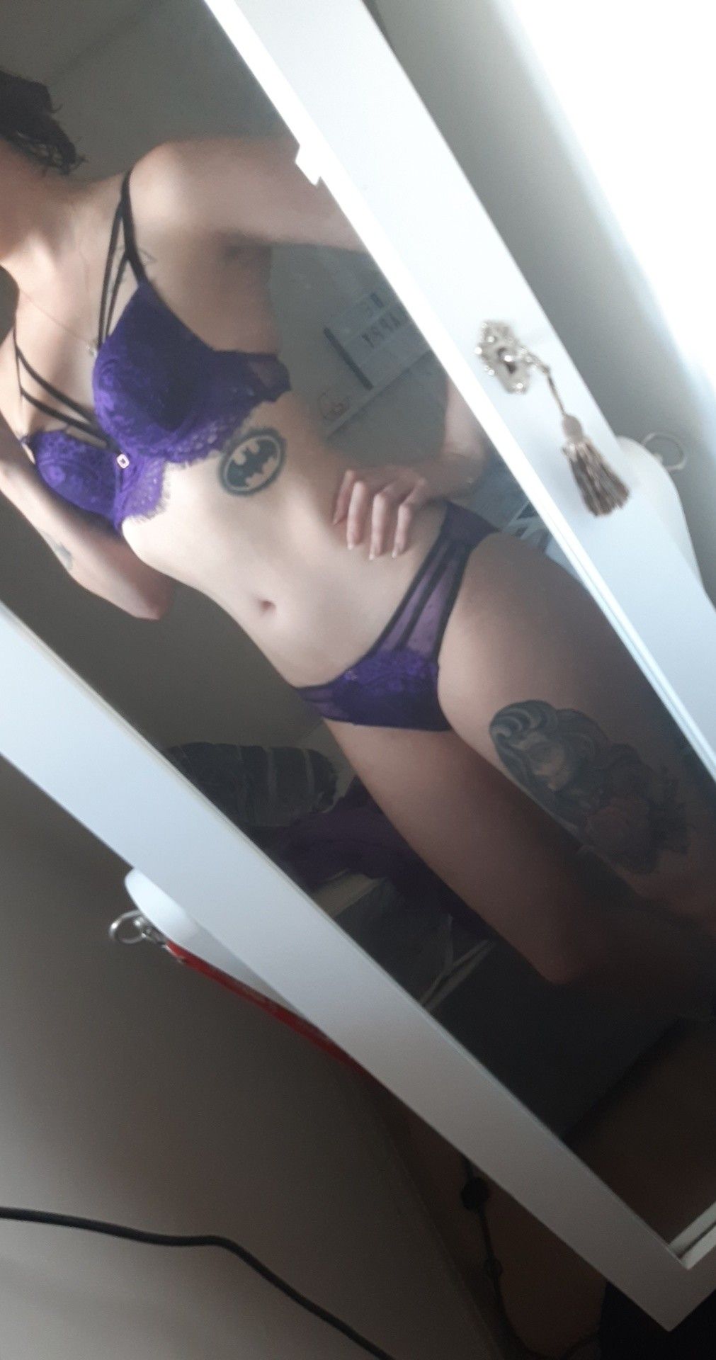 https://cdn.adultwork.com/gallery/G12/8391292.jpg