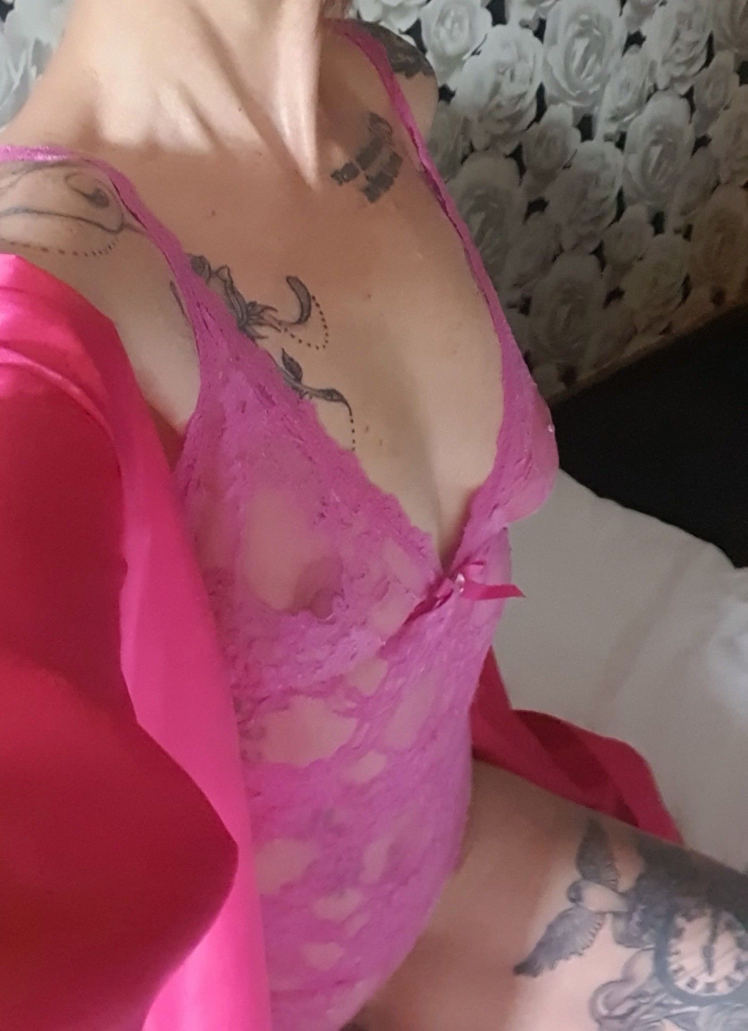 https://cdn.adultwork.com/gallery/G12/8392023.jpg