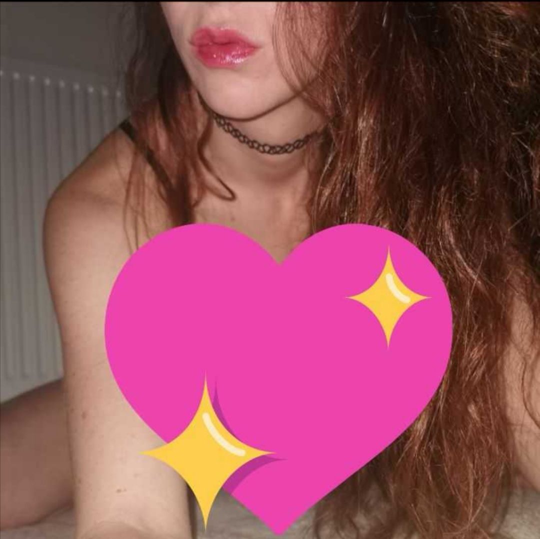 https://cdn.adultwork.com/gallery/G12/8393107.jpg