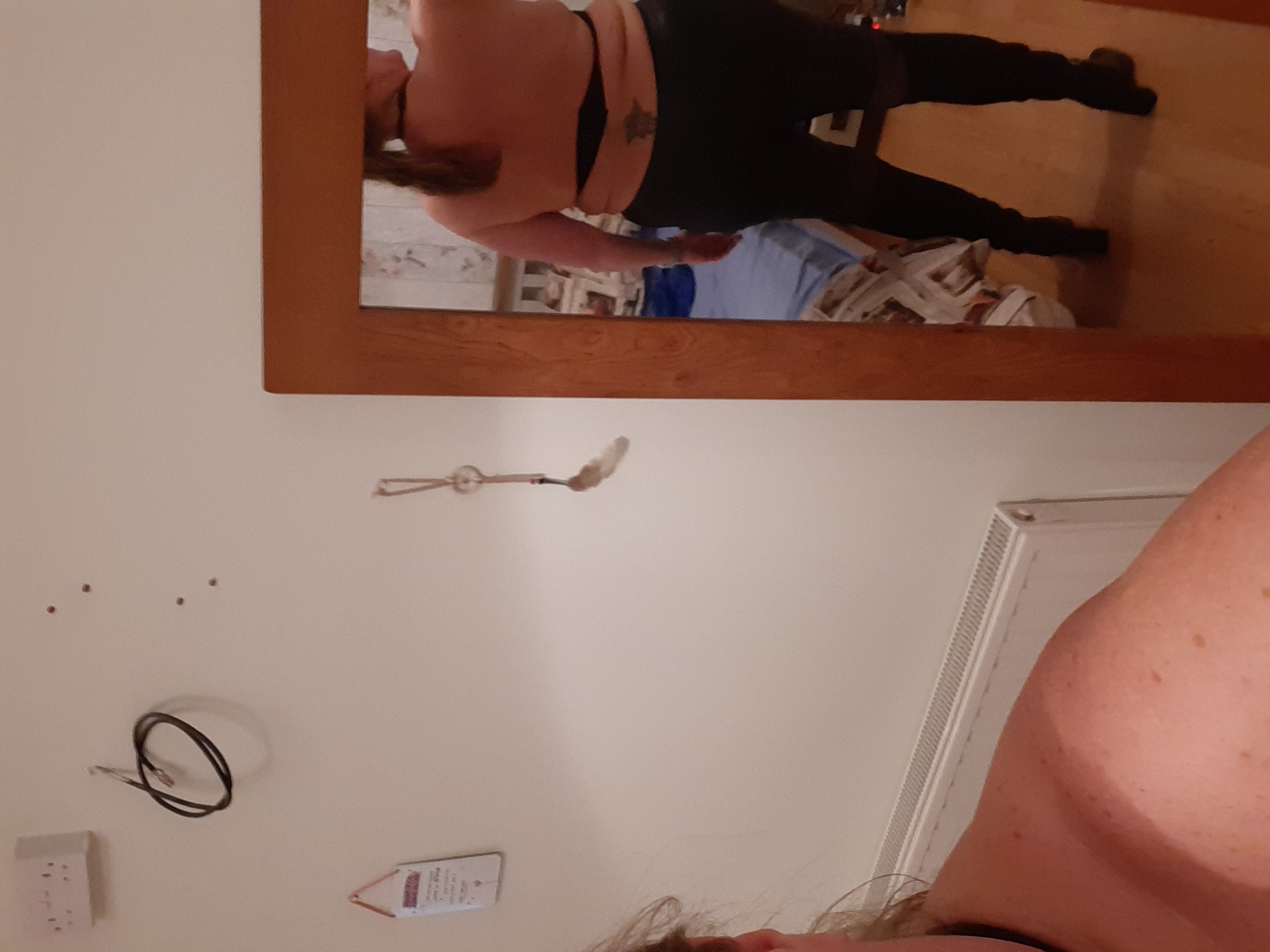 https://cdn.adultwork.com/gallery/G12/8396248.jpg