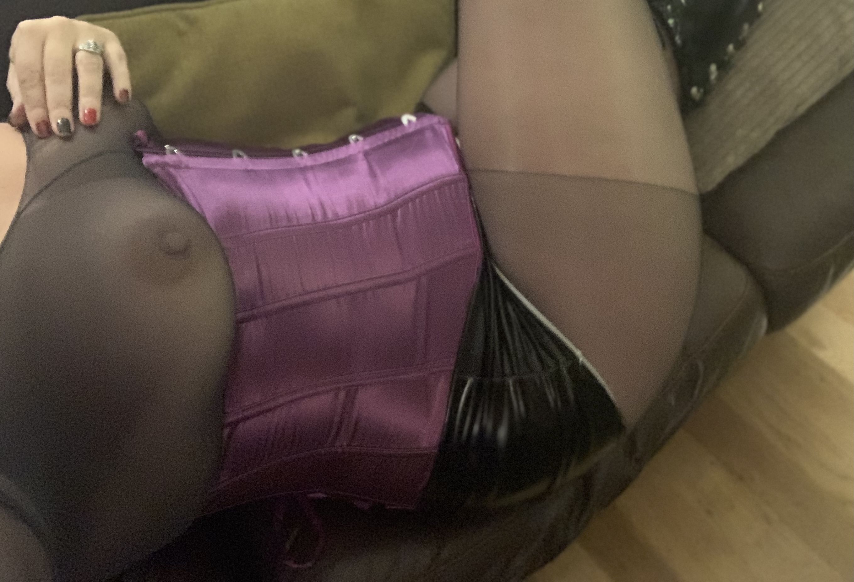 https://cdn.adultwork.com/gallery/G12/8396318.jpg