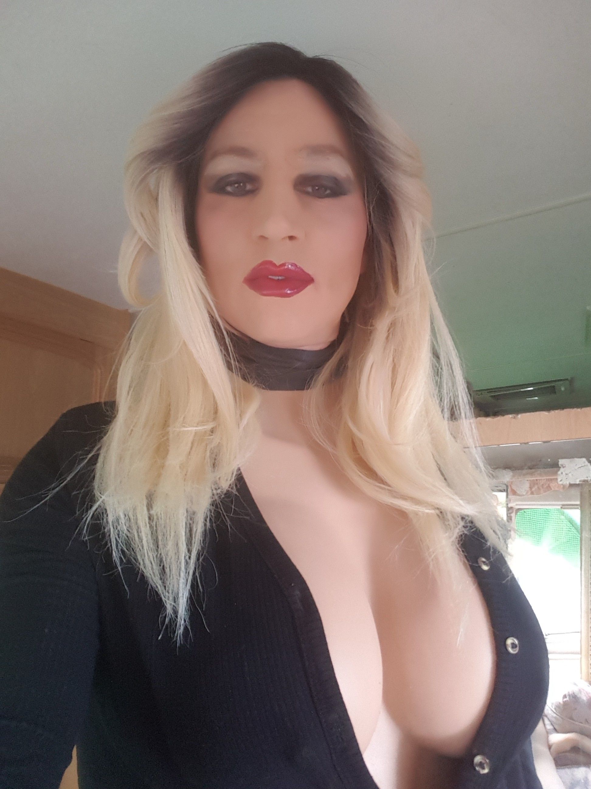 https://cdn.adultwork.com/gallery/G12/8397861.jpg