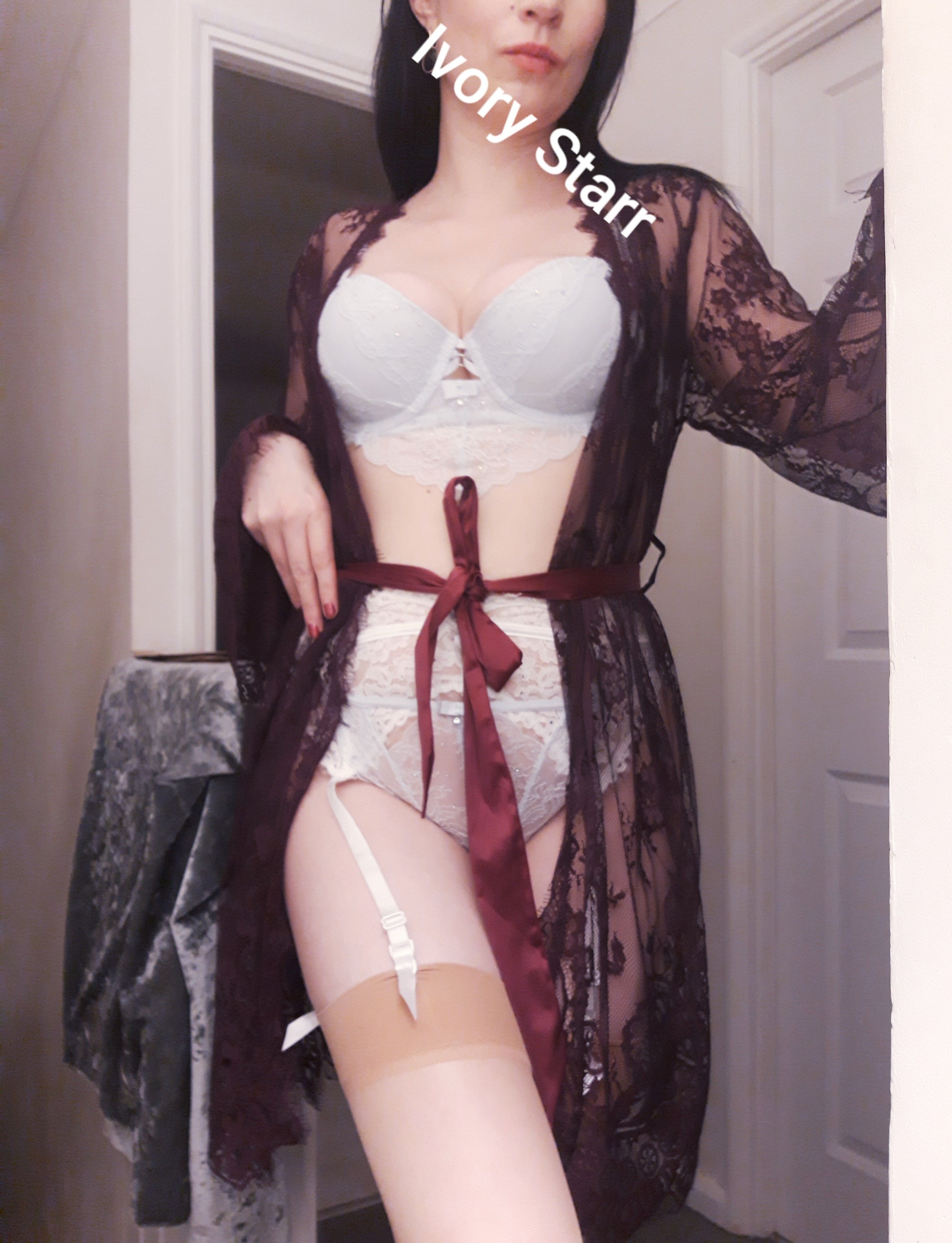 https://cdn.adultwork.com/gallery/G12/8398071.jpg