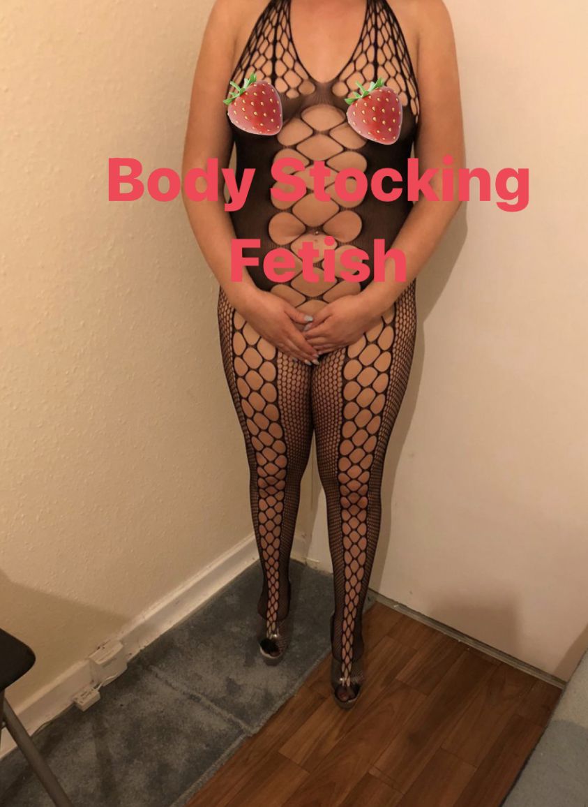 https://cdn.adultwork.com/gallery/G12/8398661.jpg