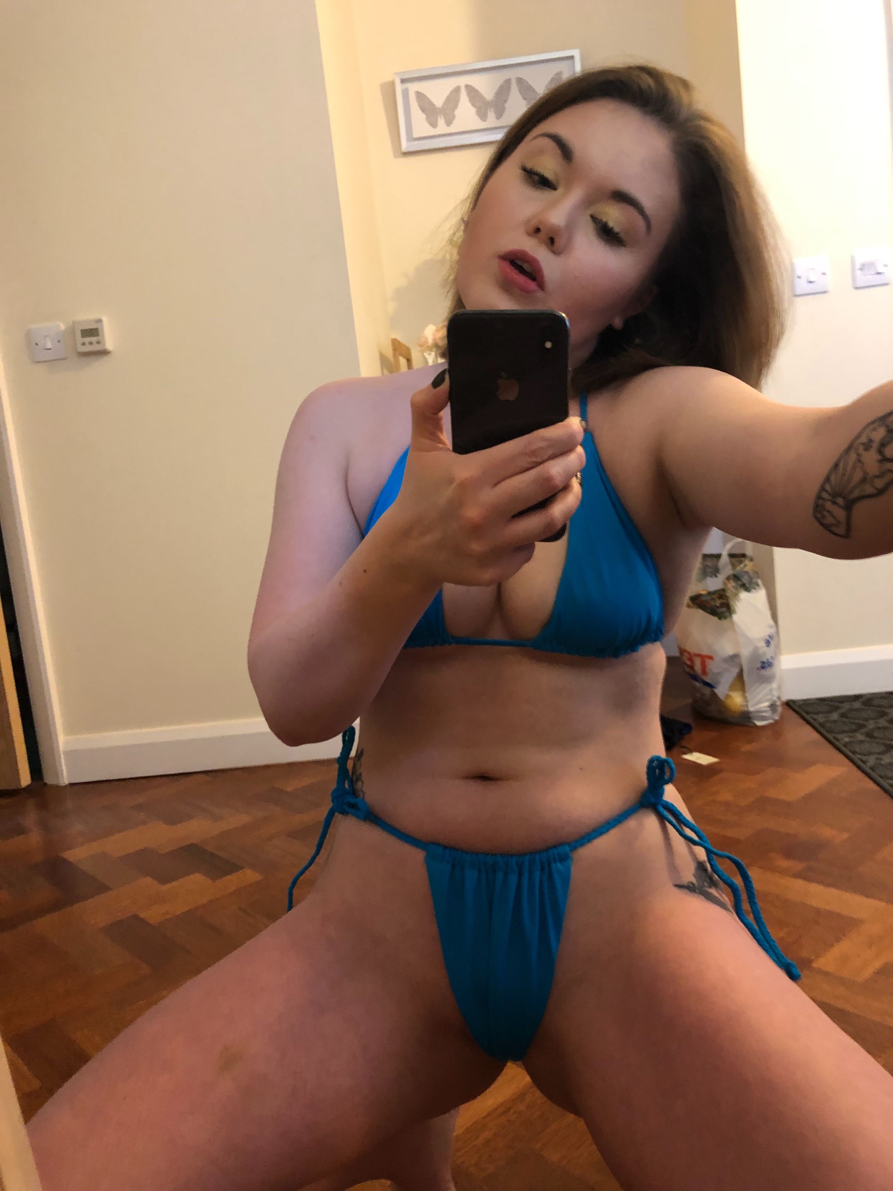 https://cdn.adultwork.com/gallery/G12/8401119.jpg