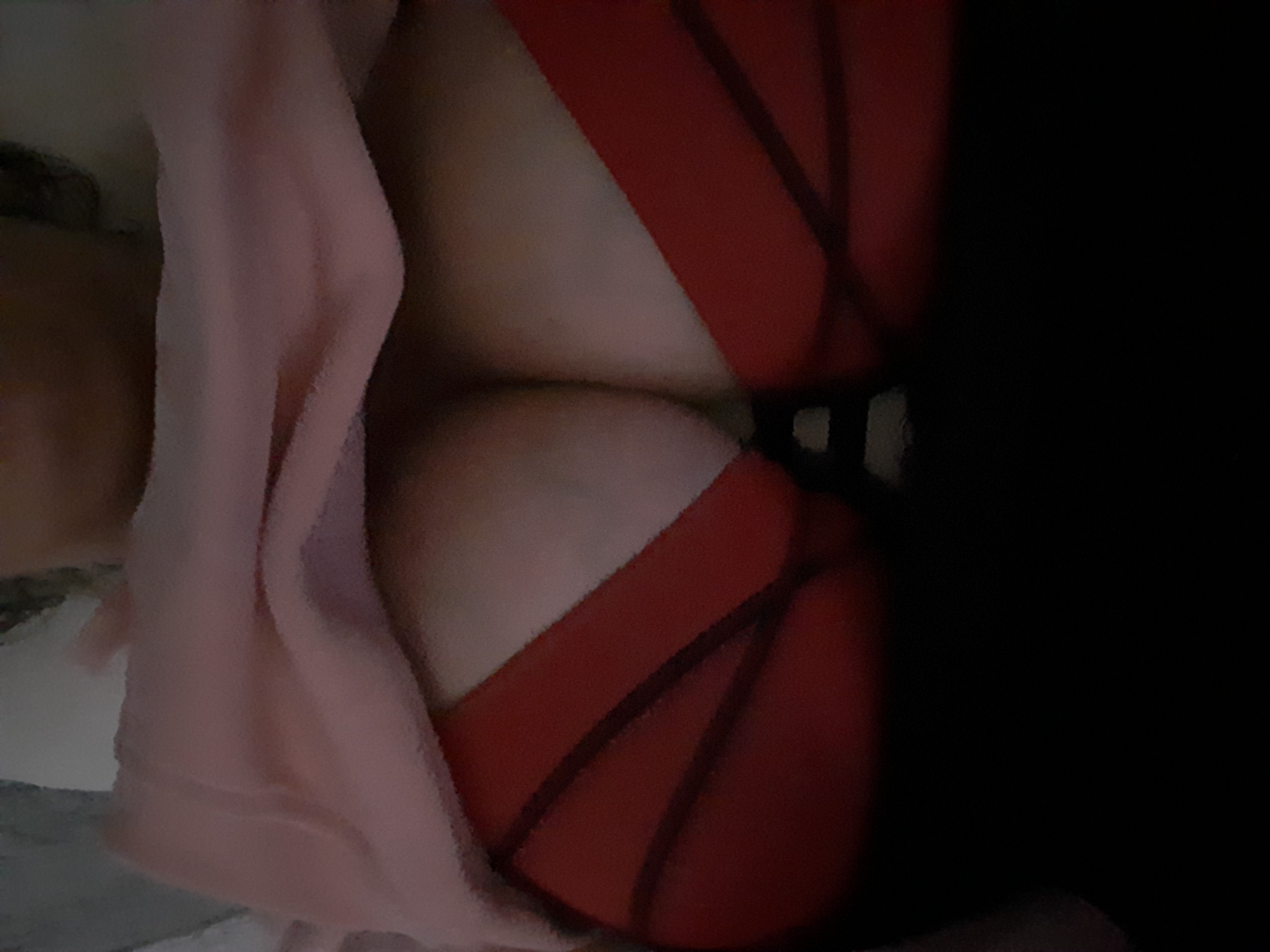 https://cdn.adultwork.com/gallery/G12/8401302.jpg