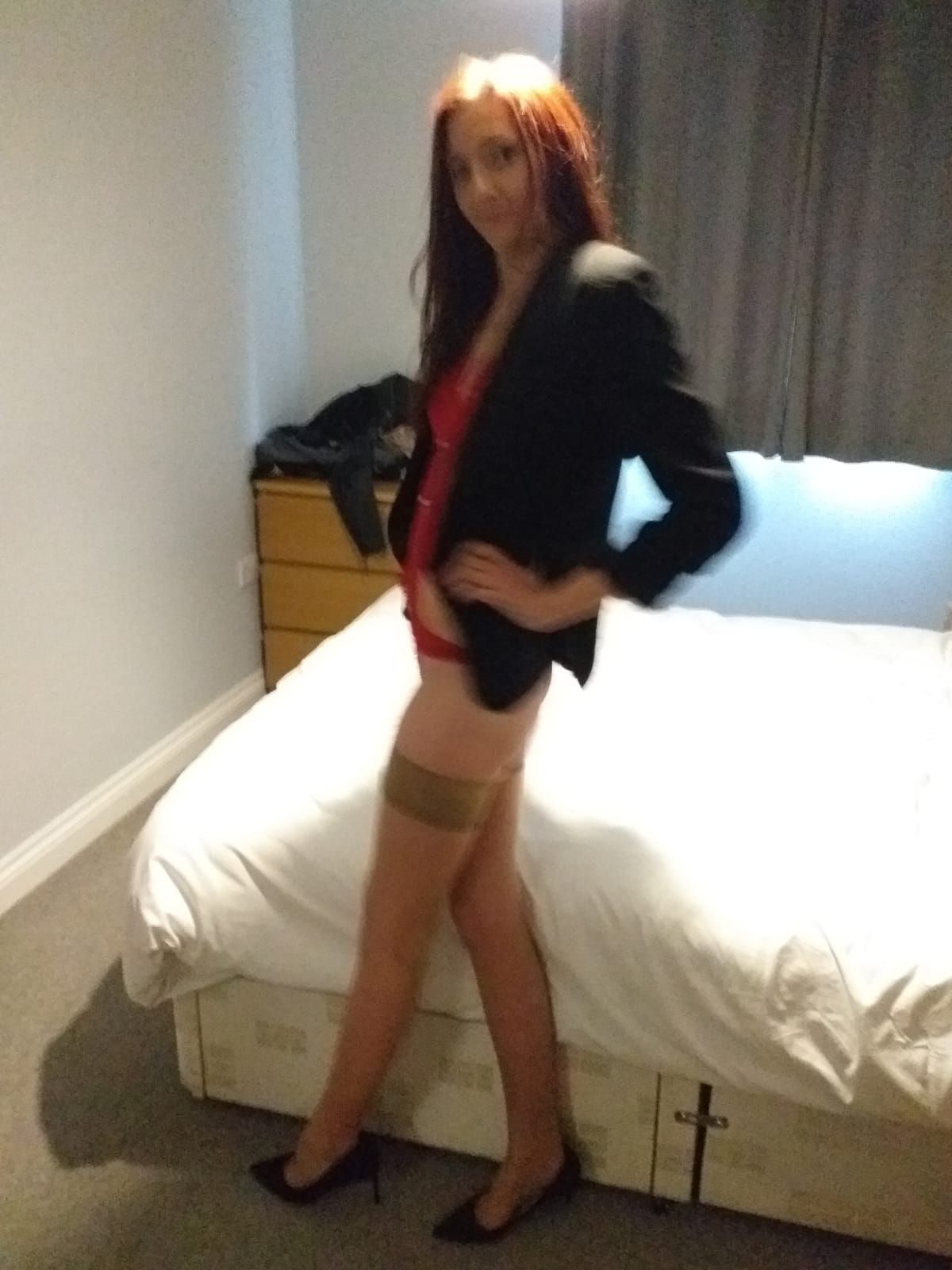 https://cdn.adultwork.com/gallery/G12/8408081.jpg