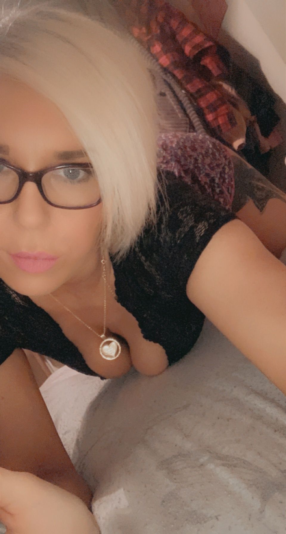 https://cdn.adultwork.com/gallery/G12/8408556.jpg