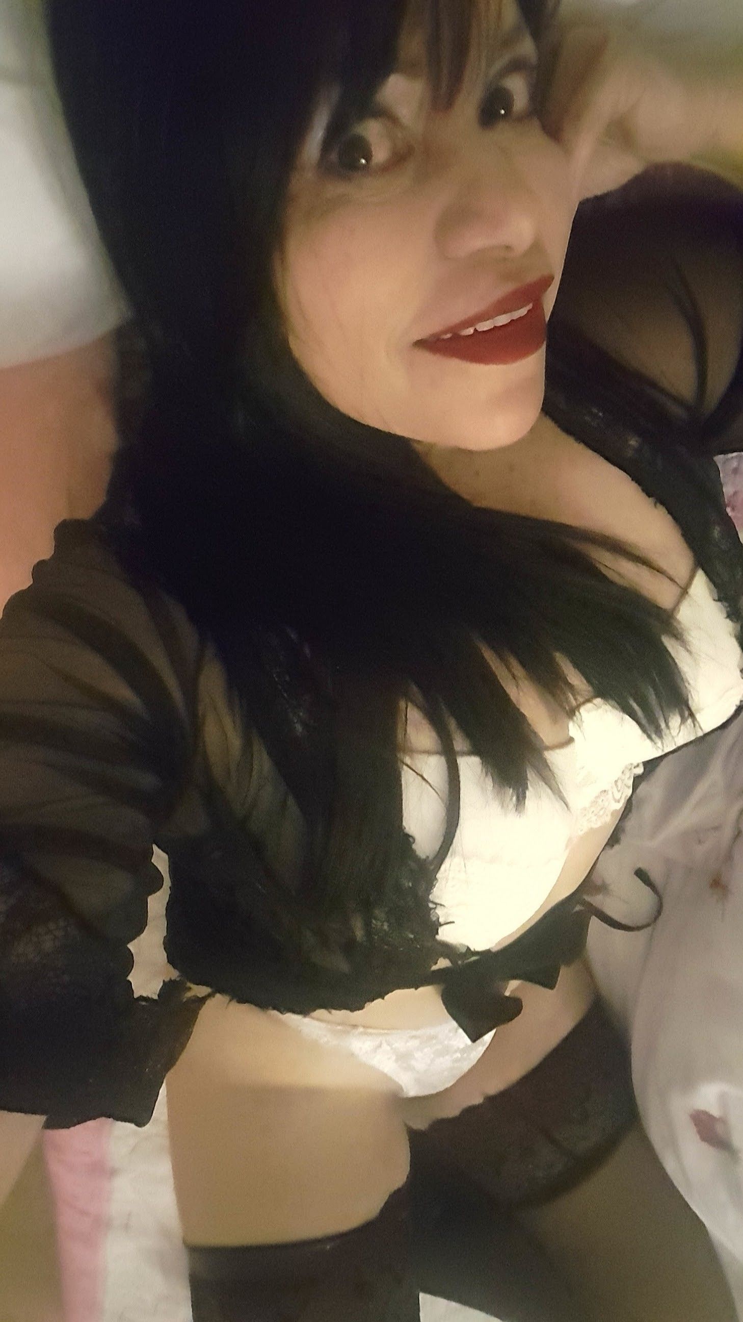 https://cdn.adultwork.com/gallery/G12/8408558.jpg