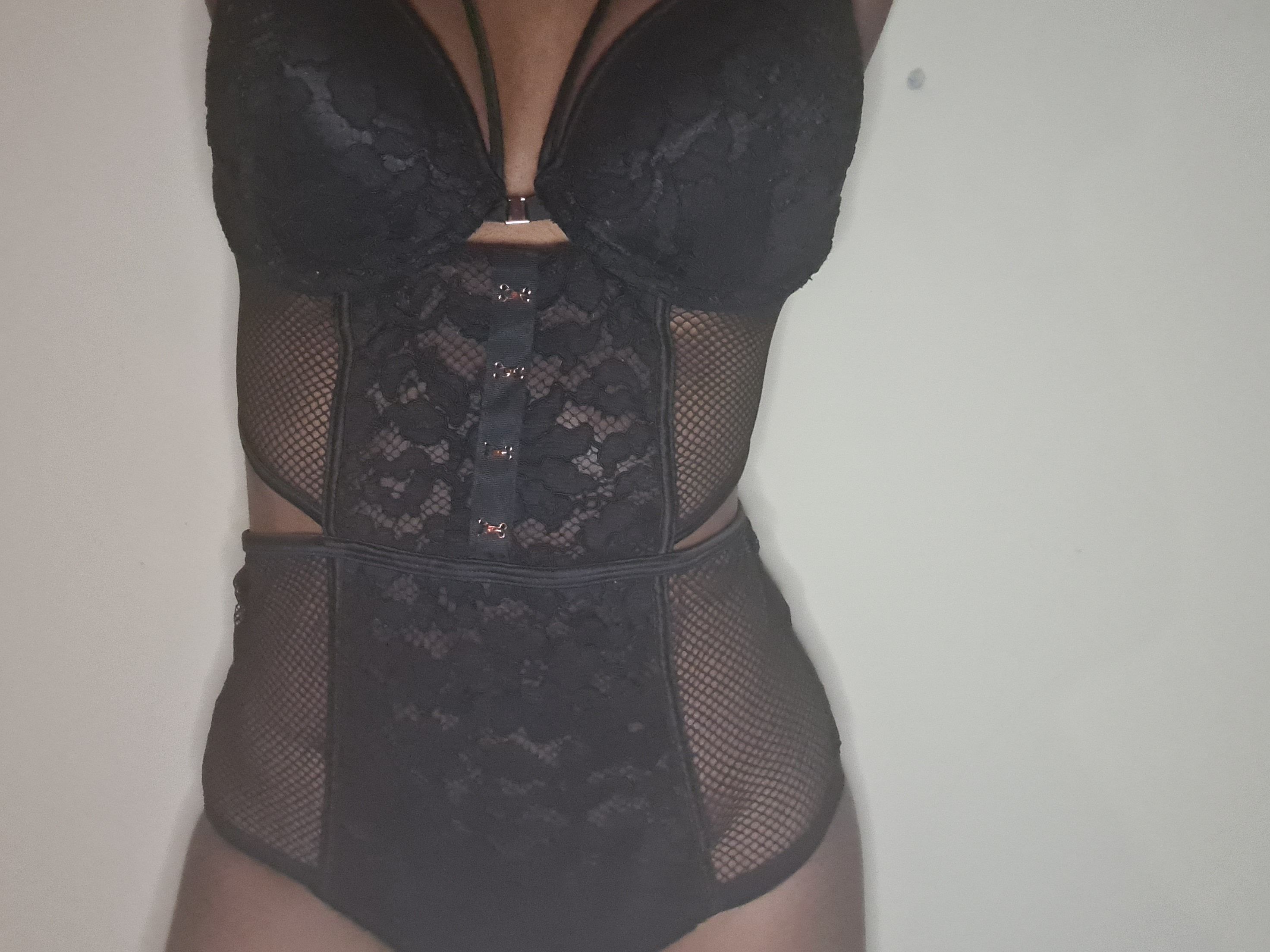 https://cdn.adultwork.com/gallery/G12/8409565.jpg