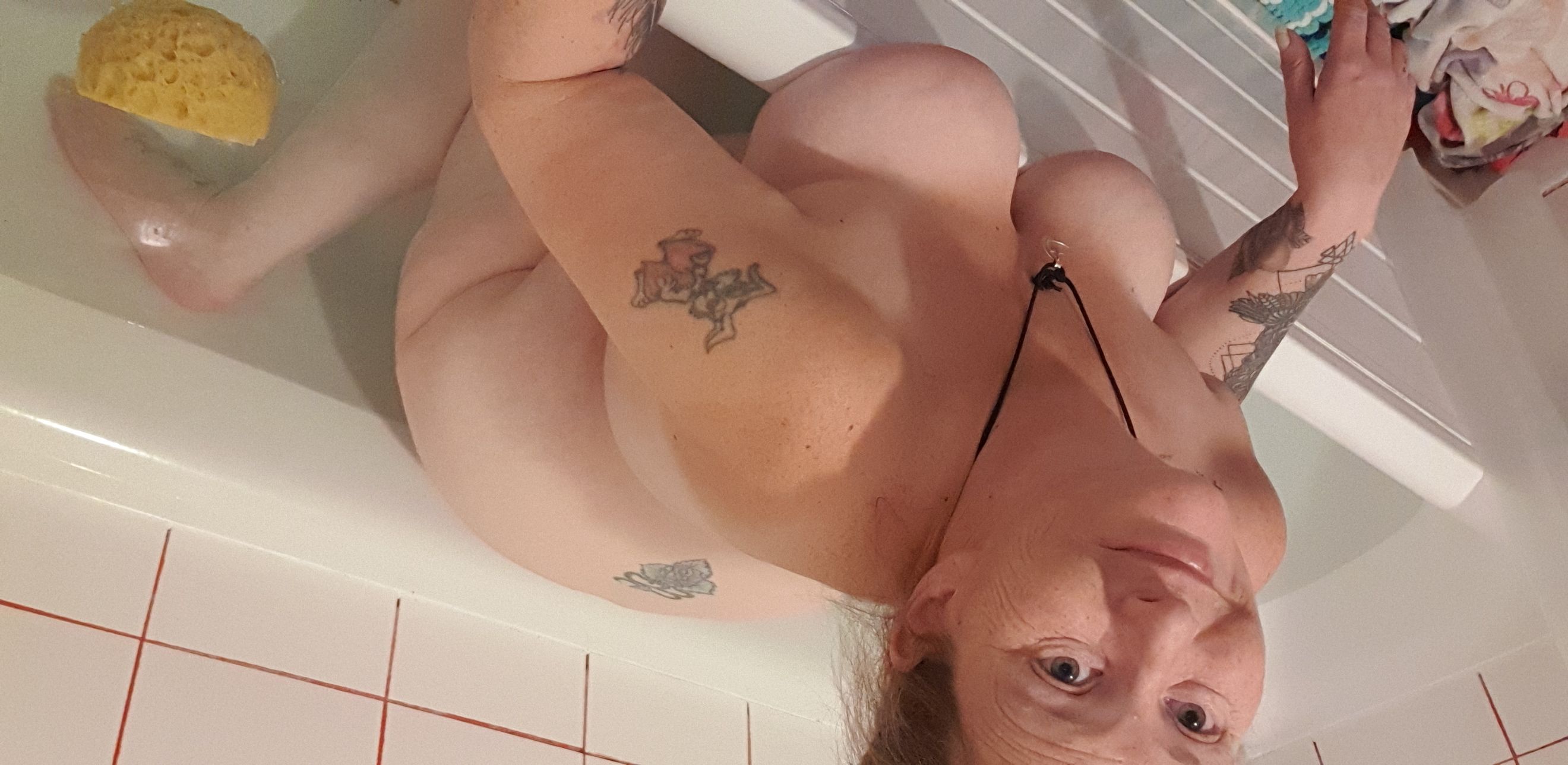 https://cdn.adultwork.com/gallery/G12/8411902.jpg