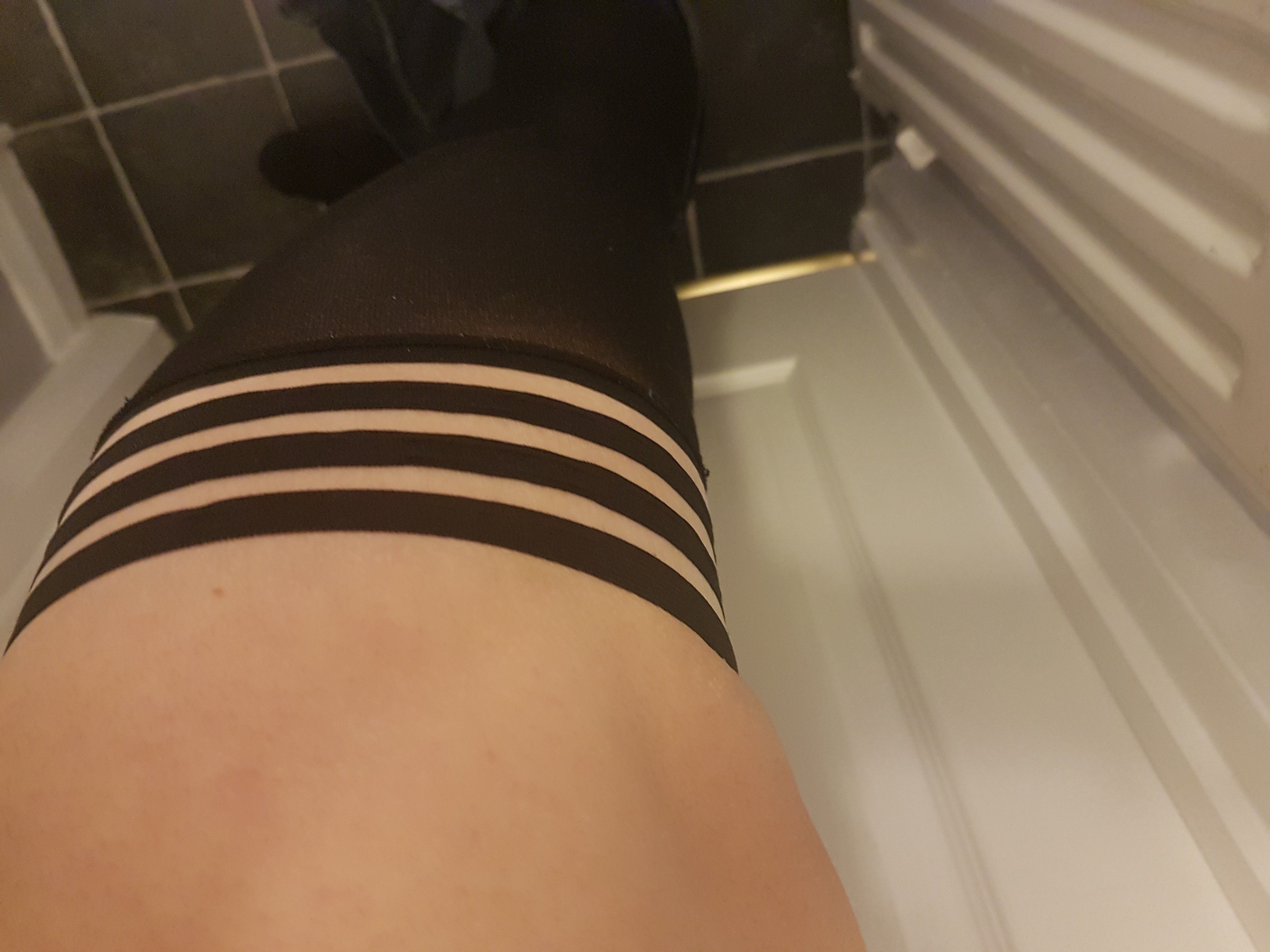 https://cdn.adultwork.com/gallery/G12/8416496.jpg