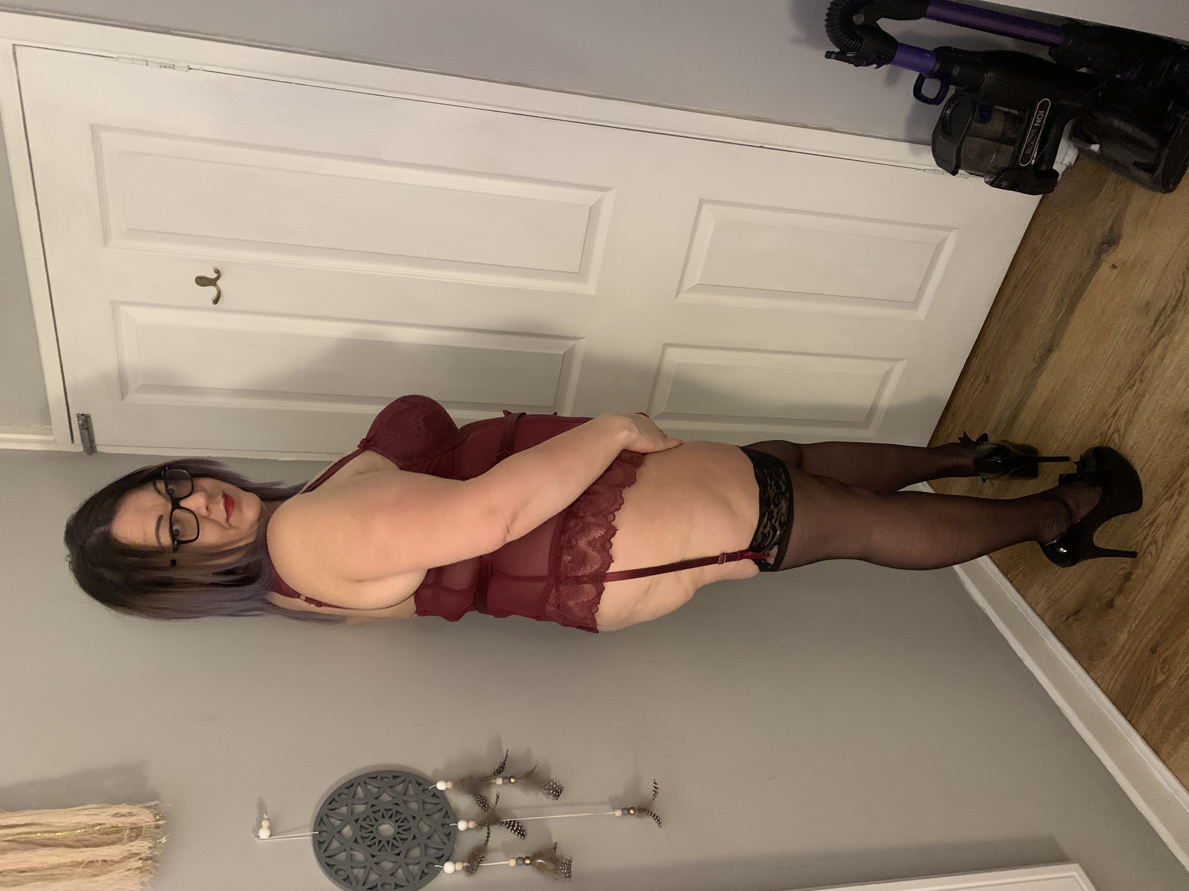 https://cdn.adultwork.com/gallery/G12/8416836.jpg